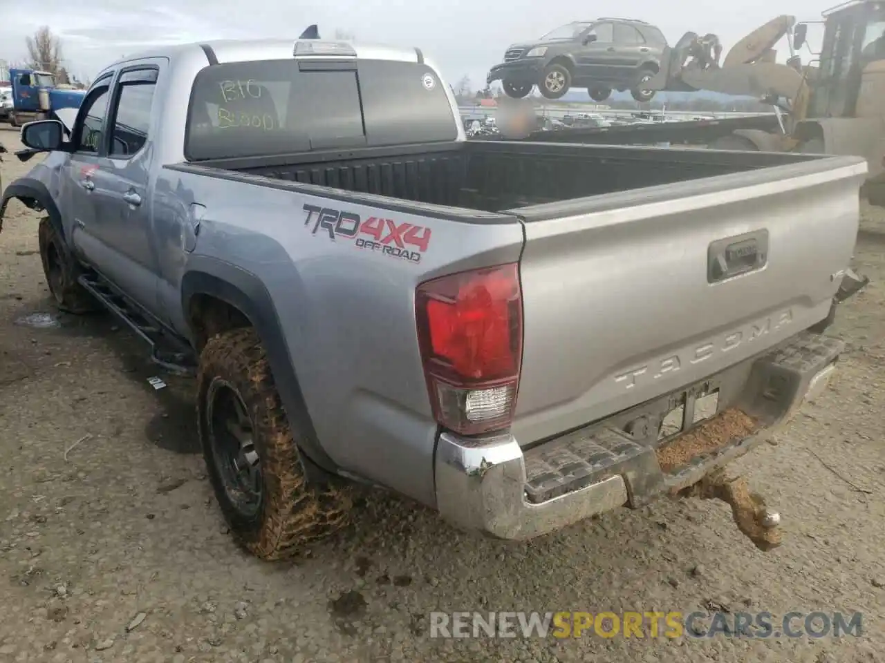 3 Photograph of a damaged car 3TMDZ5BN6KM060555 TOYOTA TACOMA 2019