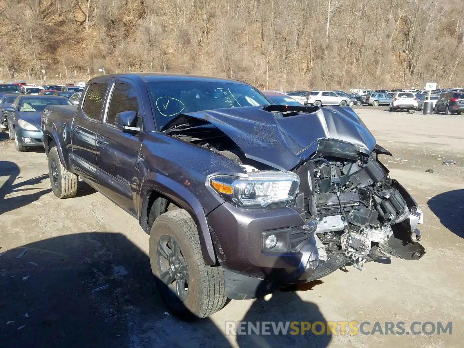 1 Photograph of a damaged car 3TMDZ5BN6KM064833 TOYOTA TACOMA 2019