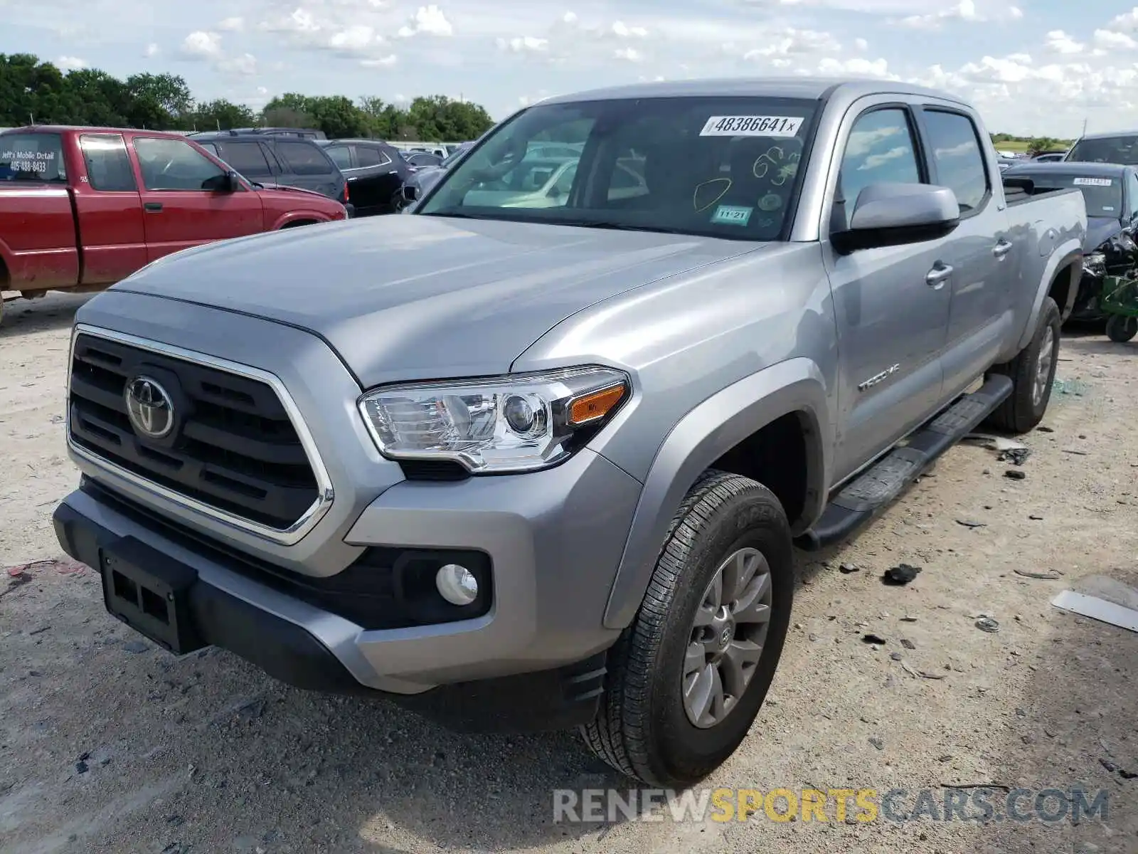 2 Photograph of a damaged car 3TMDZ5BN6KM072463 TOYOTA TACOMA 2019