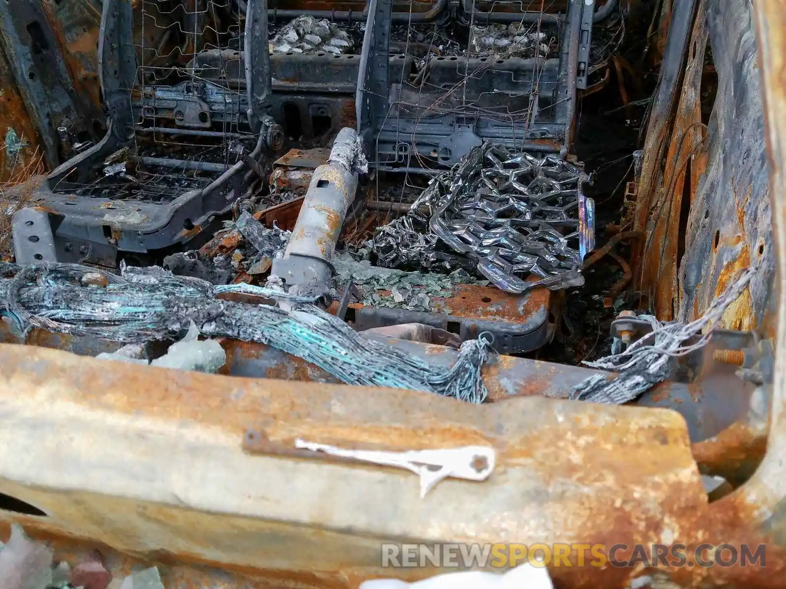 10 Photograph of a damaged car 3TMDZ5BN7KM055381 TOYOTA TACOMA 2019