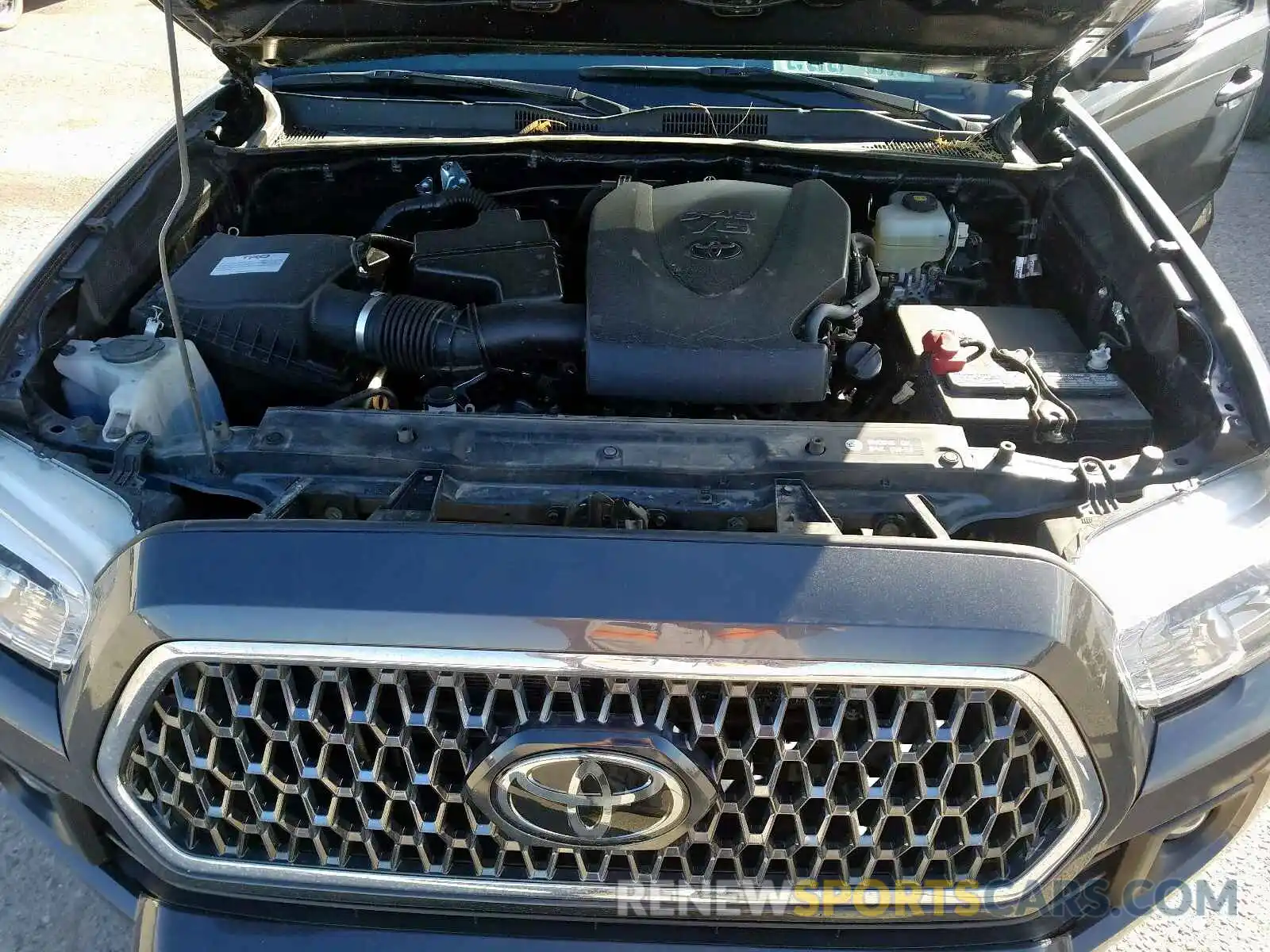 7 Photograph of a damaged car 3TMDZ5BN7KM056384 TOYOTA TACOMA 2019