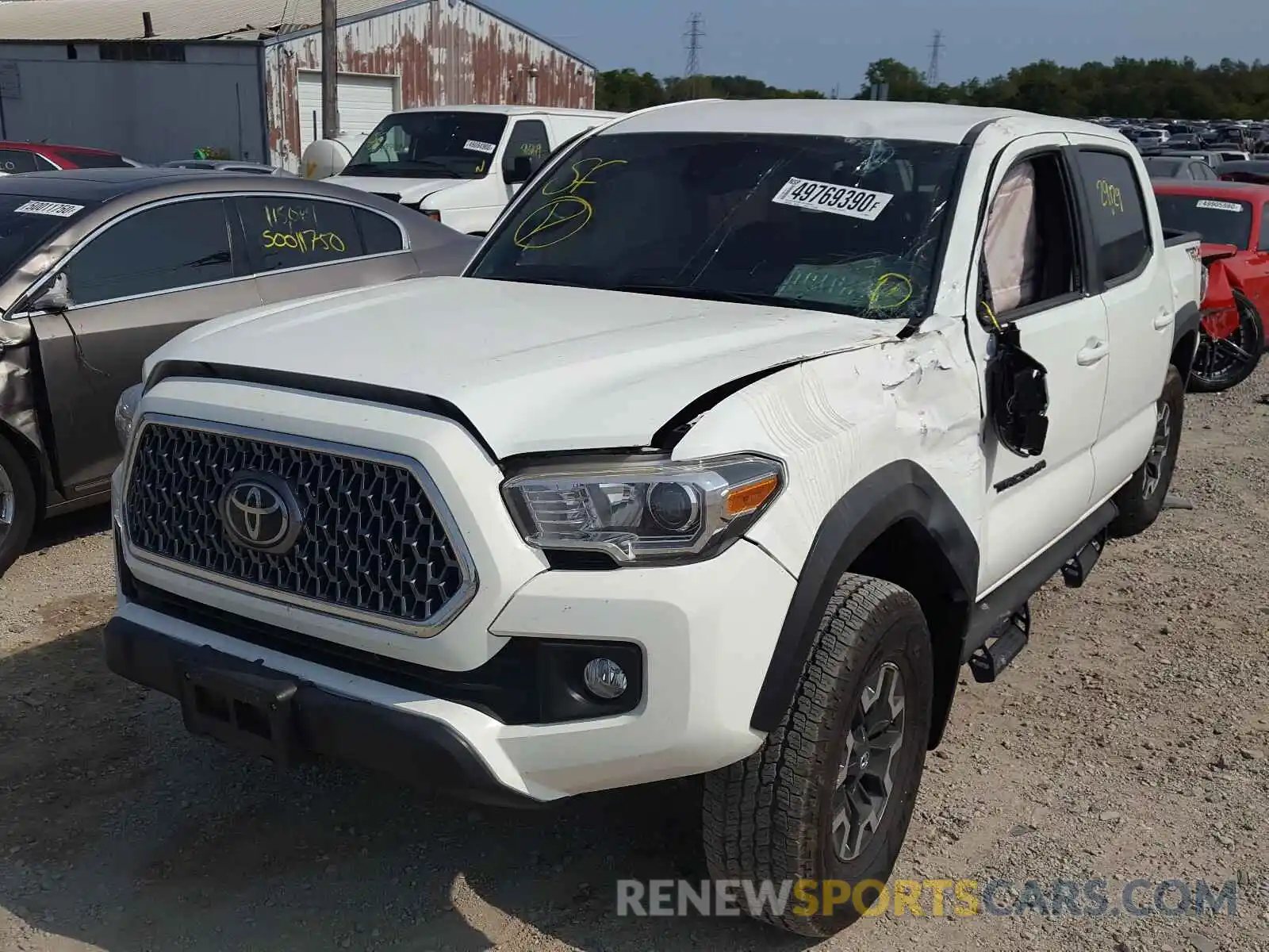 2 Photograph of a damaged car 3TMDZ5BN7KM060290 TOYOTA TACOMA 2019