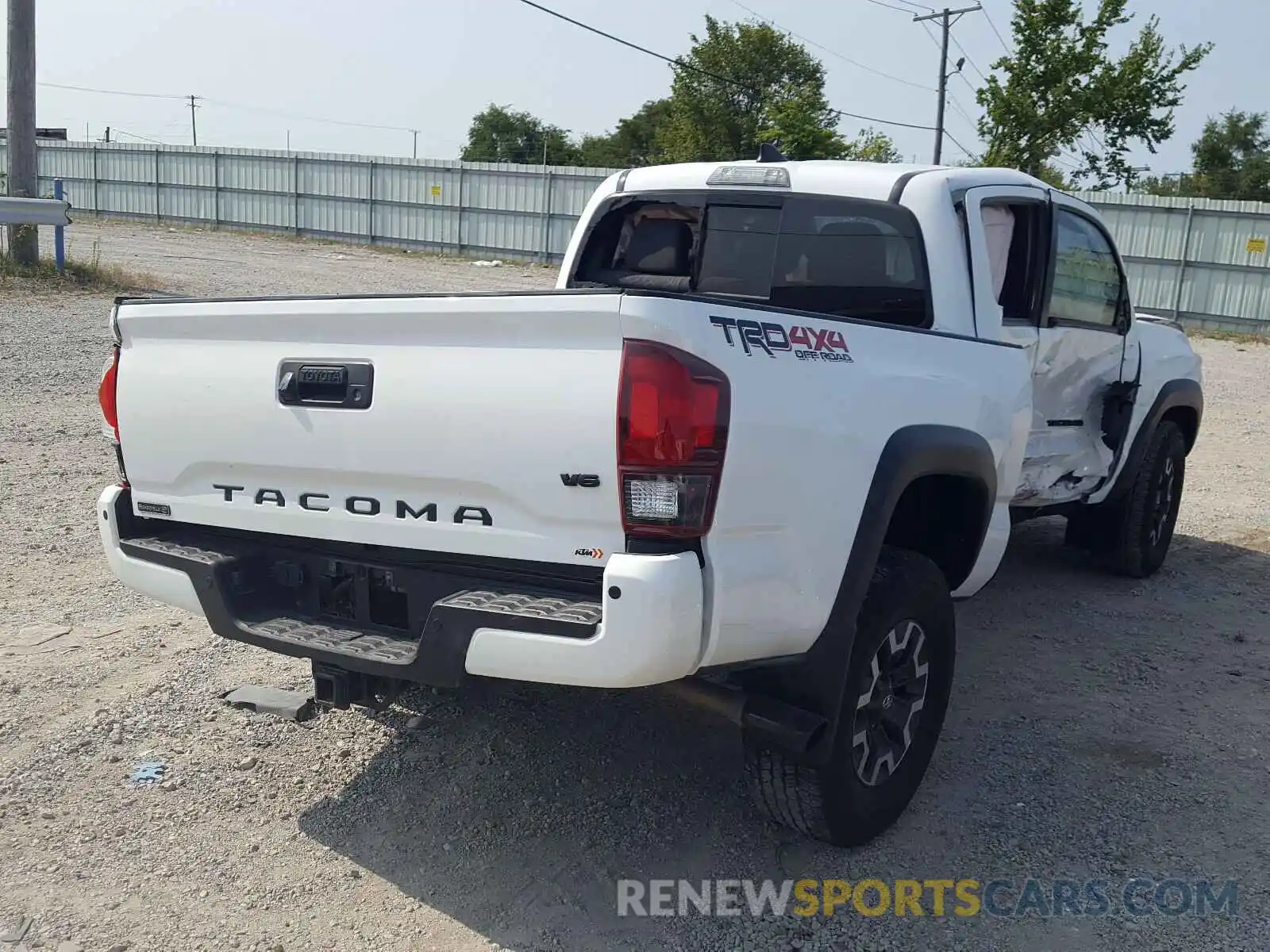 4 Photograph of a damaged car 3TMDZ5BN7KM060290 TOYOTA TACOMA 2019