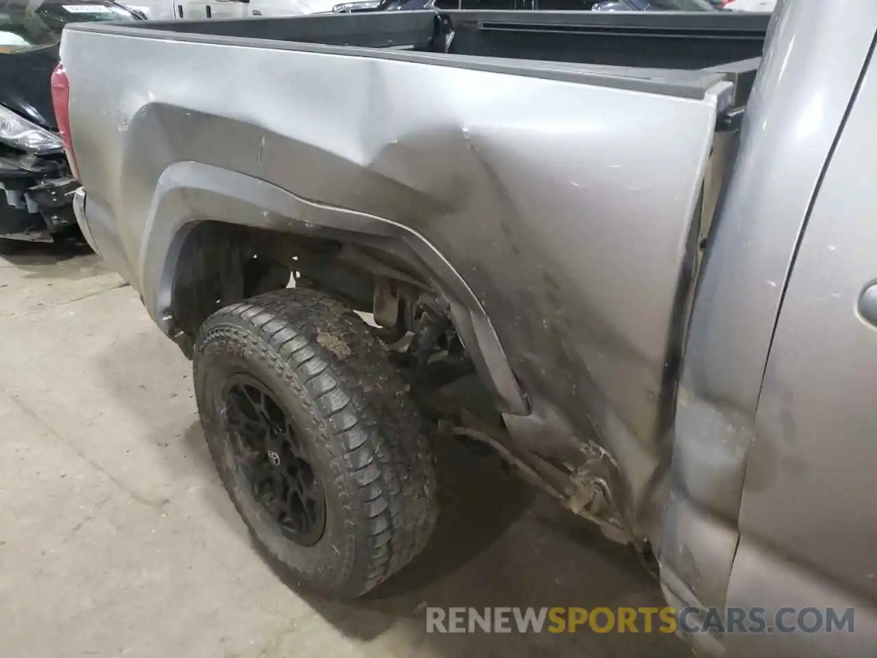 9 Photograph of a damaged car 3TMDZ5BN7KM061584 TOYOTA TACOMA 2019