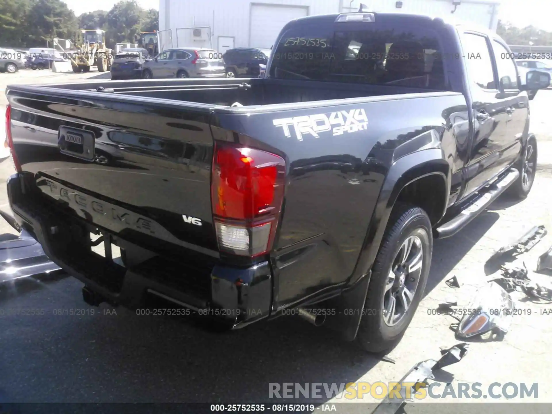 4 Фотография поврежденного автомобиля 3TMDZ5BN7KM066848 TOYOTA TACOMA 2019