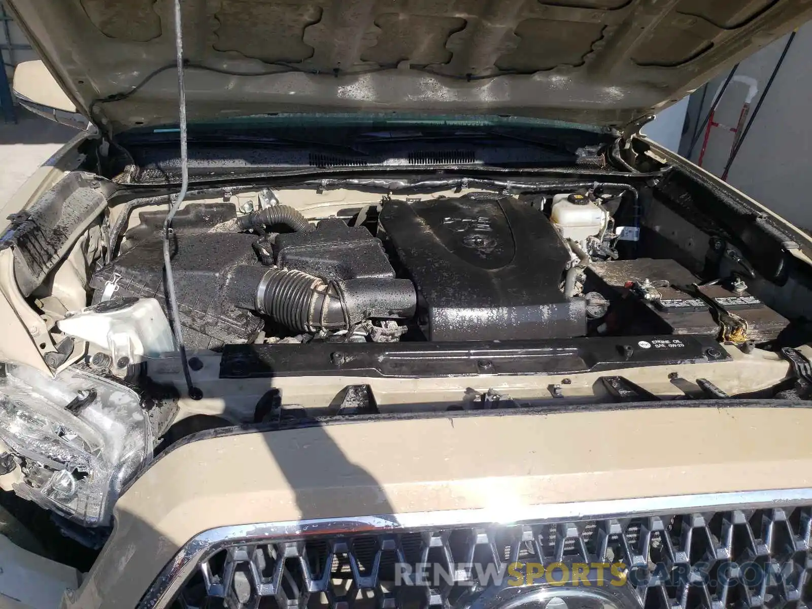 7 Photograph of a damaged car 3TMDZ5BN7KM069264 TOYOTA TACOMA 2019