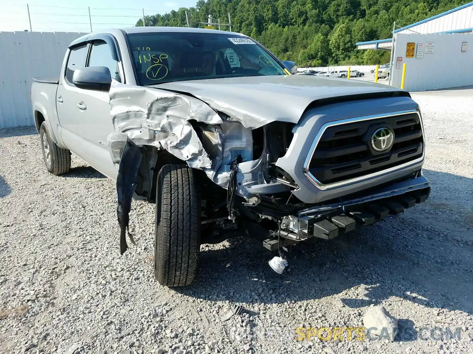 1 Photograph of a damaged car 3TMDZ5BN7KM069703 TOYOTA TACOMA 2019