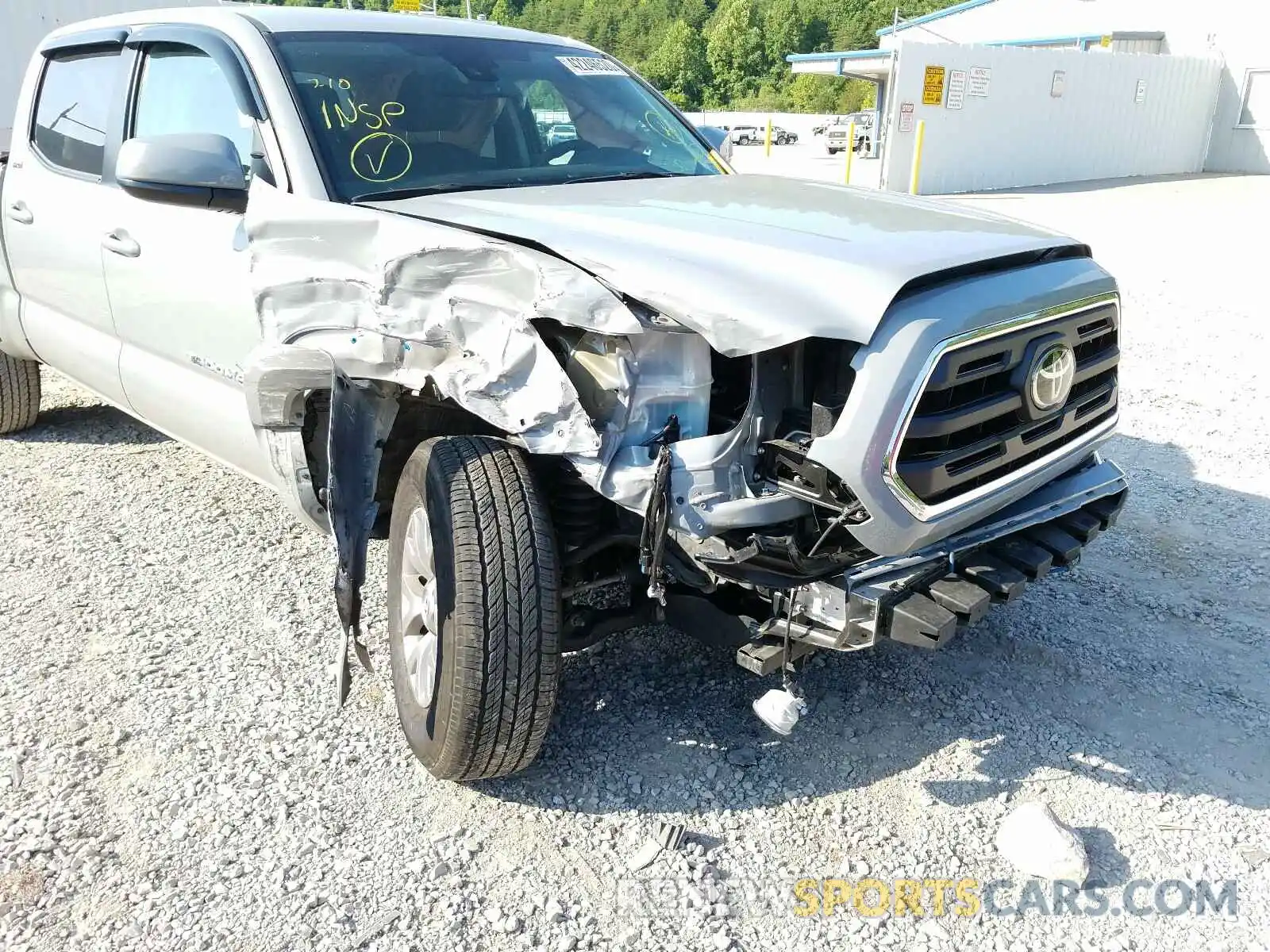 9 Photograph of a damaged car 3TMDZ5BN7KM069703 TOYOTA TACOMA 2019