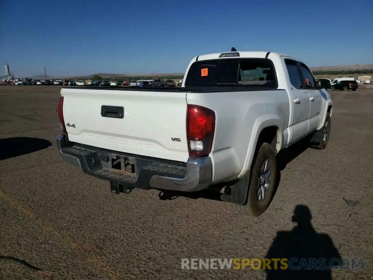 4 Photograph of a damaged car 3TMDZ5BN7KM072715 TOYOTA TACOMA 2019