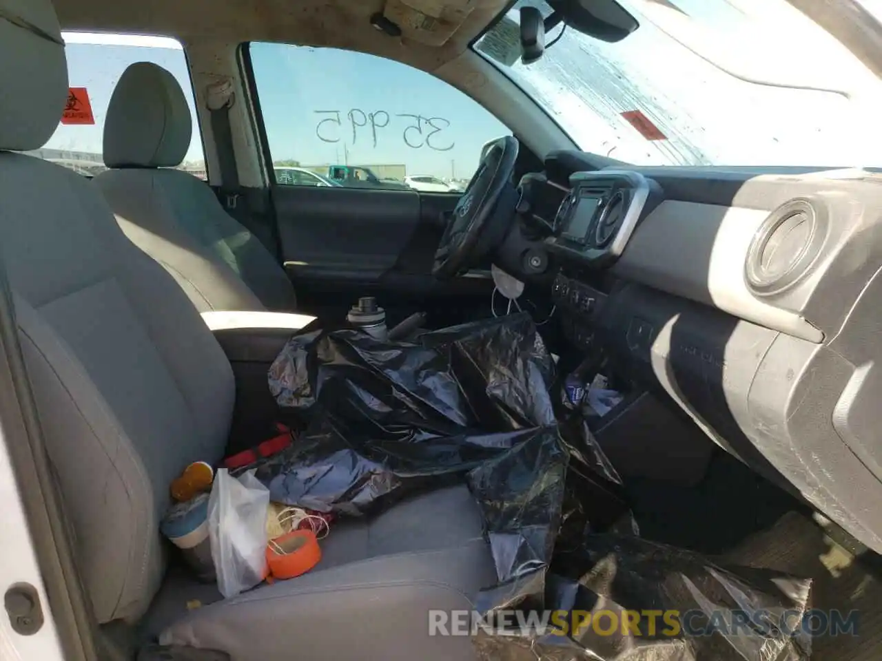 5 Photograph of a damaged car 3TMDZ5BN7KM072715 TOYOTA TACOMA 2019