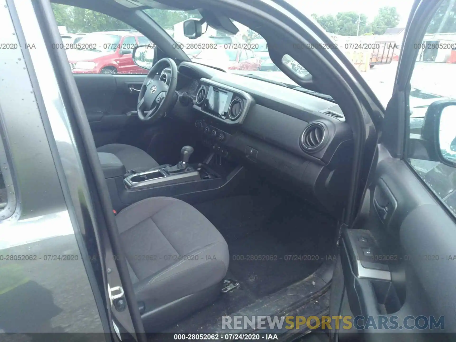 5 Photograph of a damaged car 3TMDZ5BN7KM073220 TOYOTA TACOMA 2019