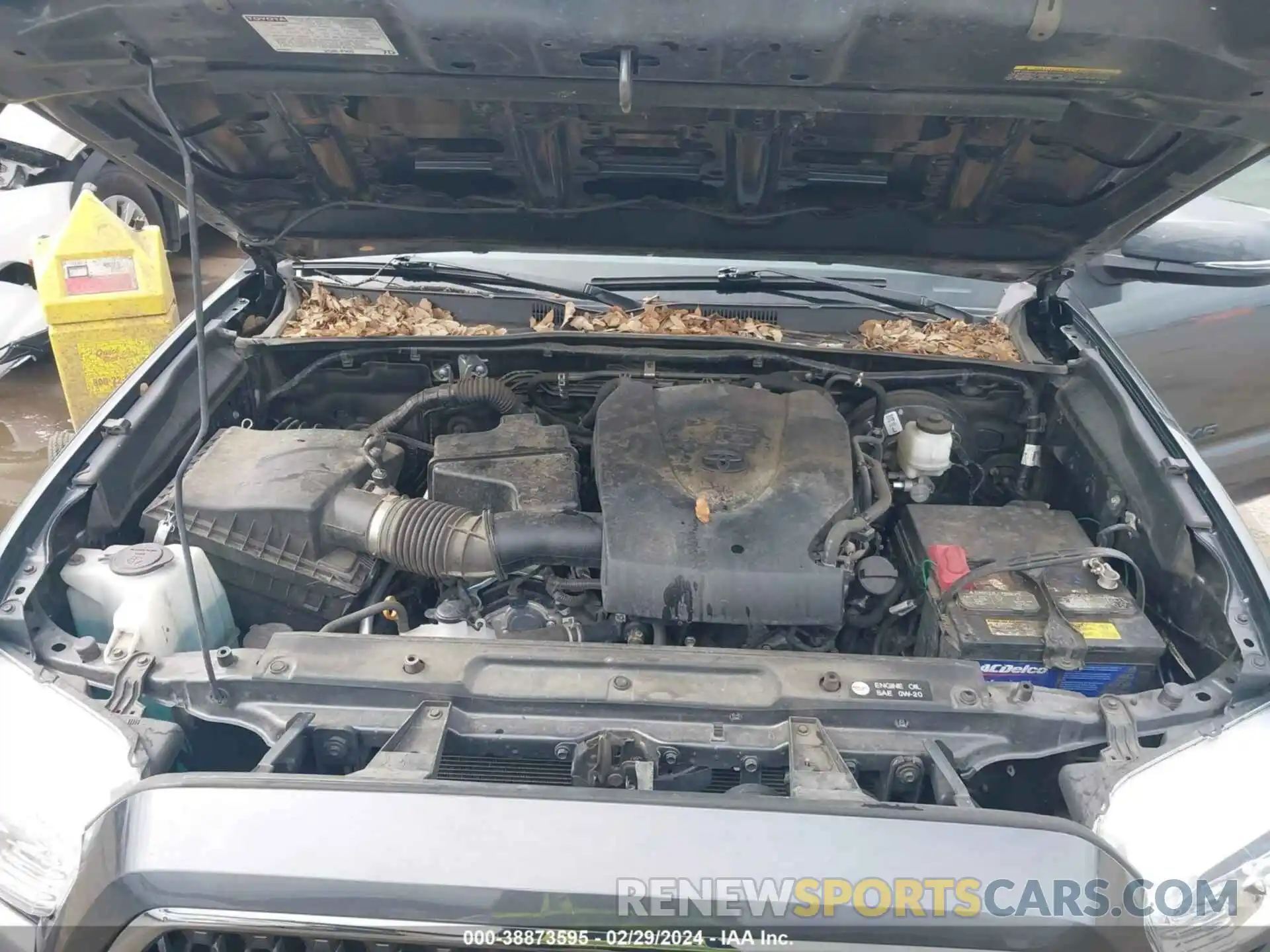 10 Photograph of a damaged car 3TMDZ5BN7KM073296 TOYOTA TACOMA 2019