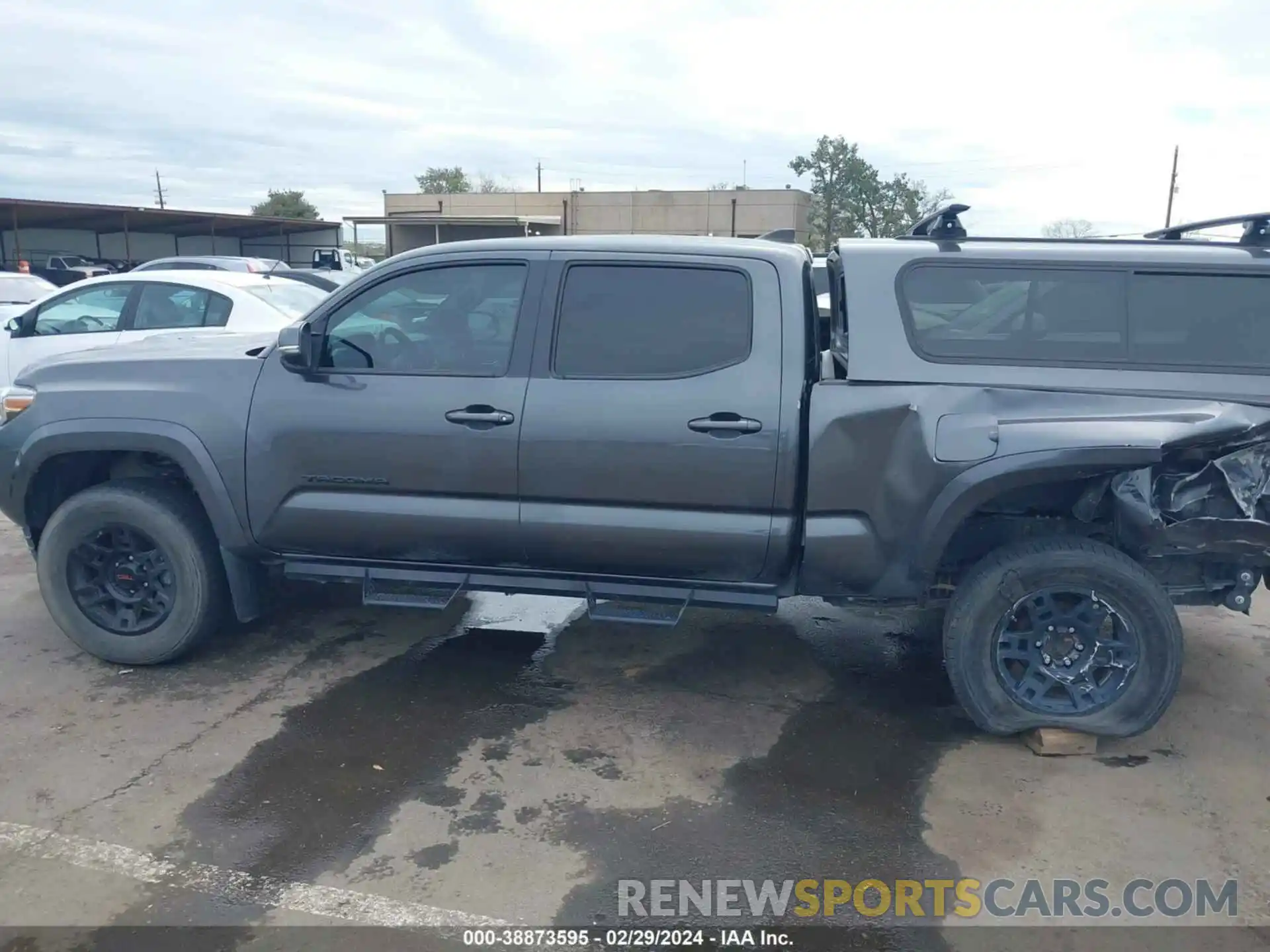 14 Photograph of a damaged car 3TMDZ5BN7KM073296 TOYOTA TACOMA 2019