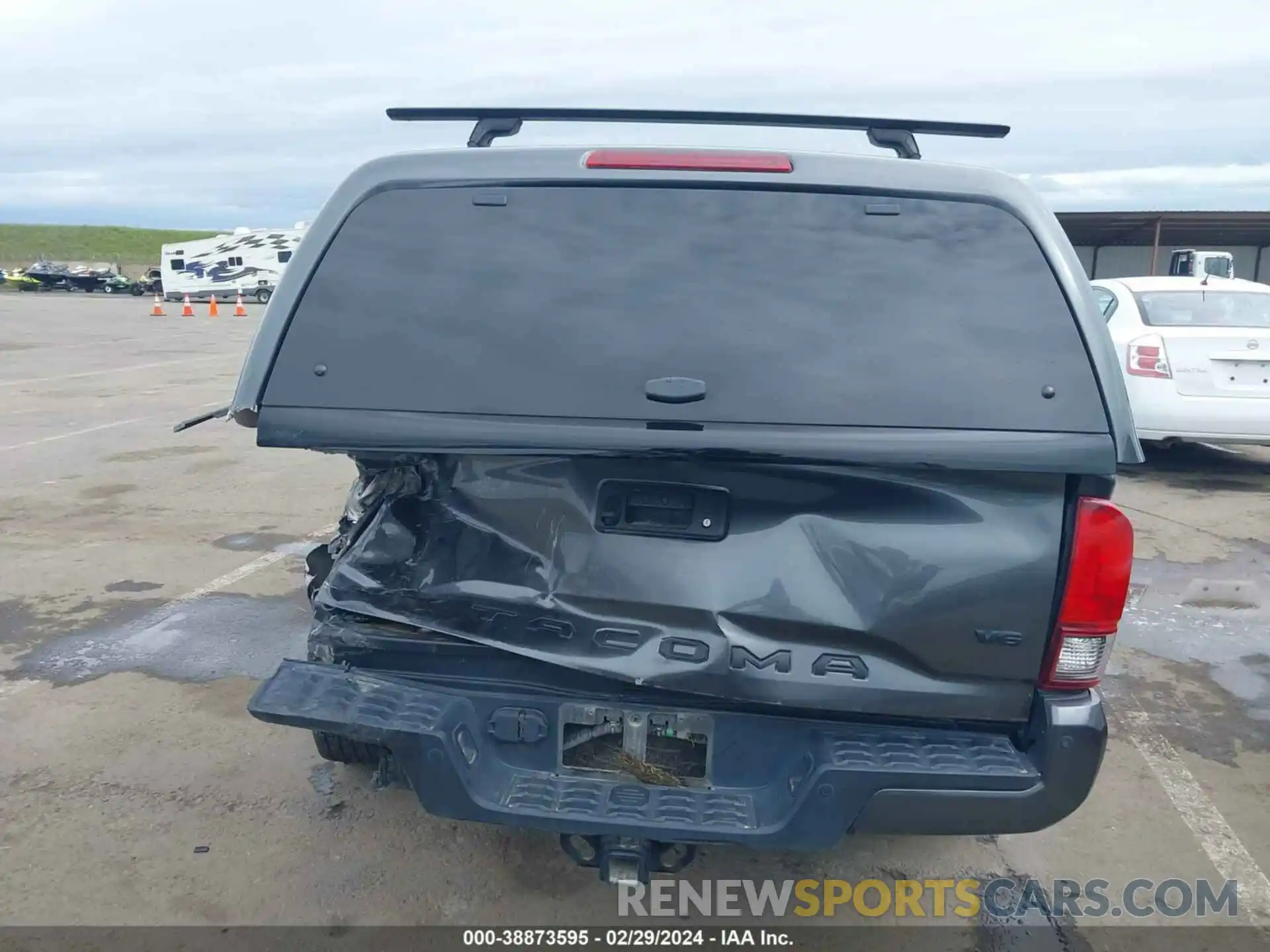 16 Photograph of a damaged car 3TMDZ5BN7KM073296 TOYOTA TACOMA 2019