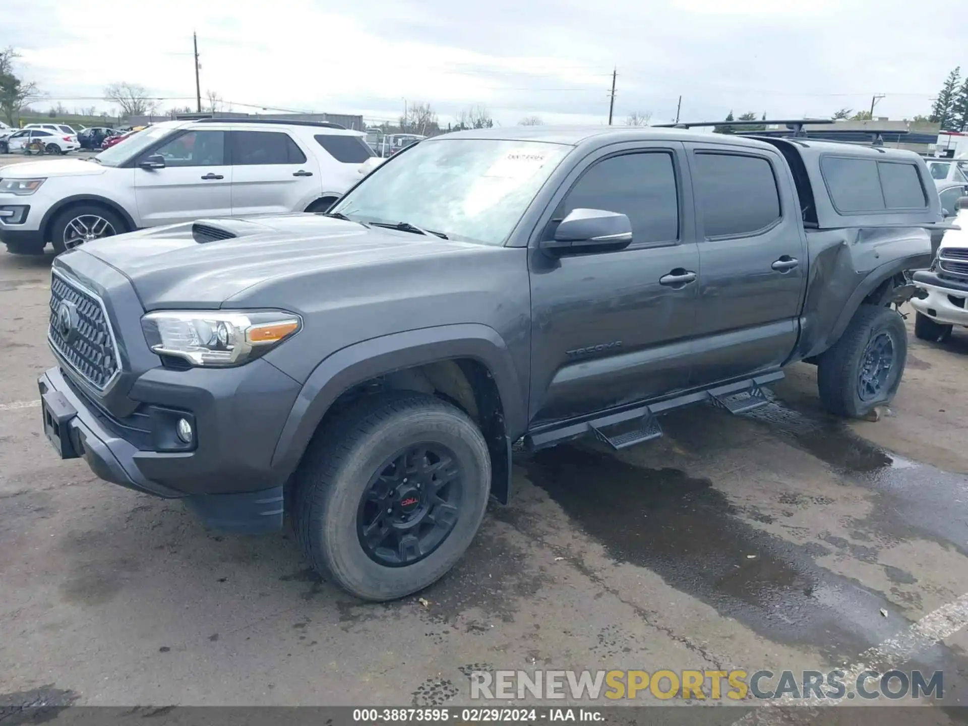 2 Photograph of a damaged car 3TMDZ5BN7KM073296 TOYOTA TACOMA 2019