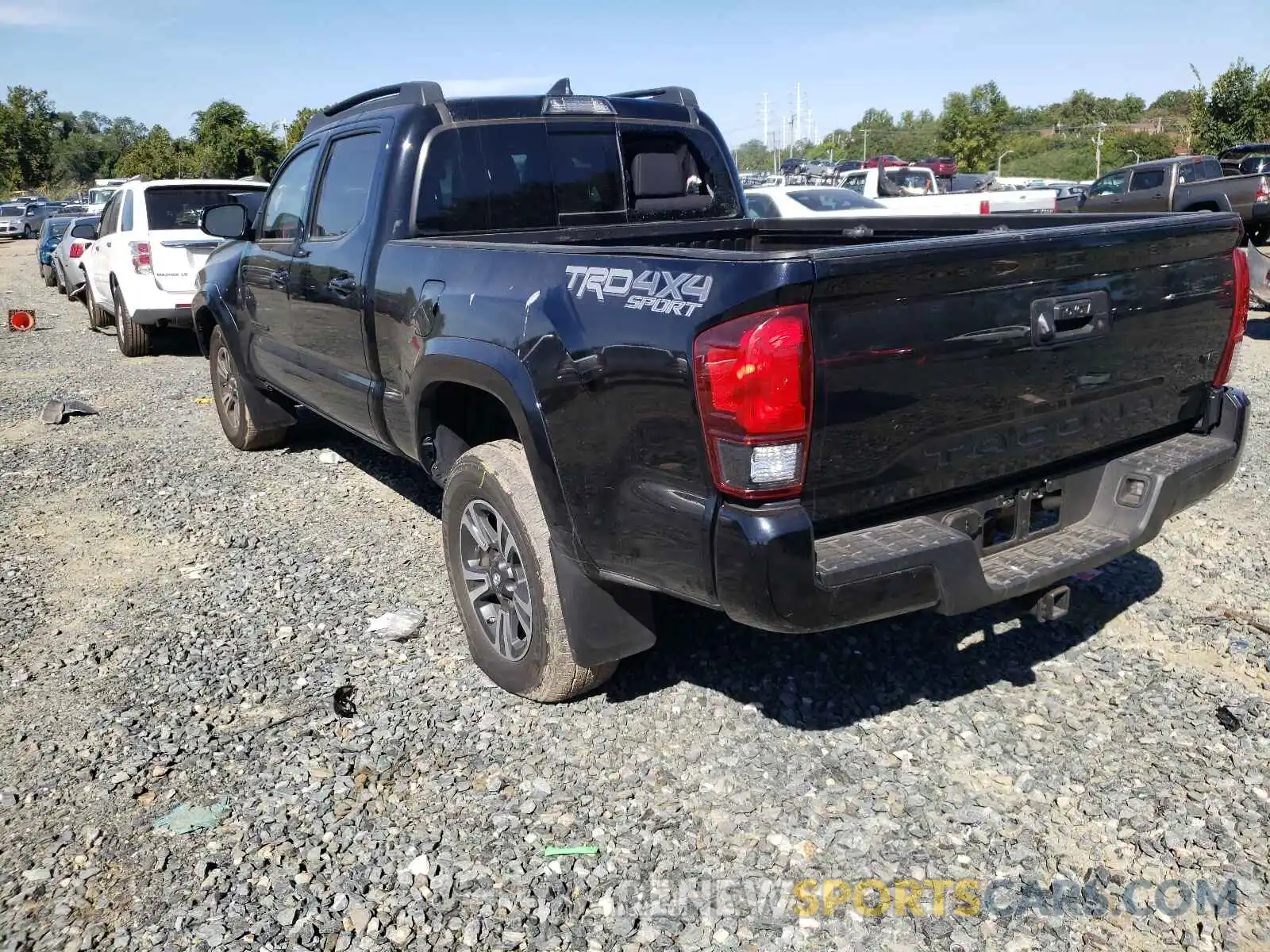 3 Photograph of a damaged car 3TMDZ5BN7KM077929 TOYOTA TACOMA 2019