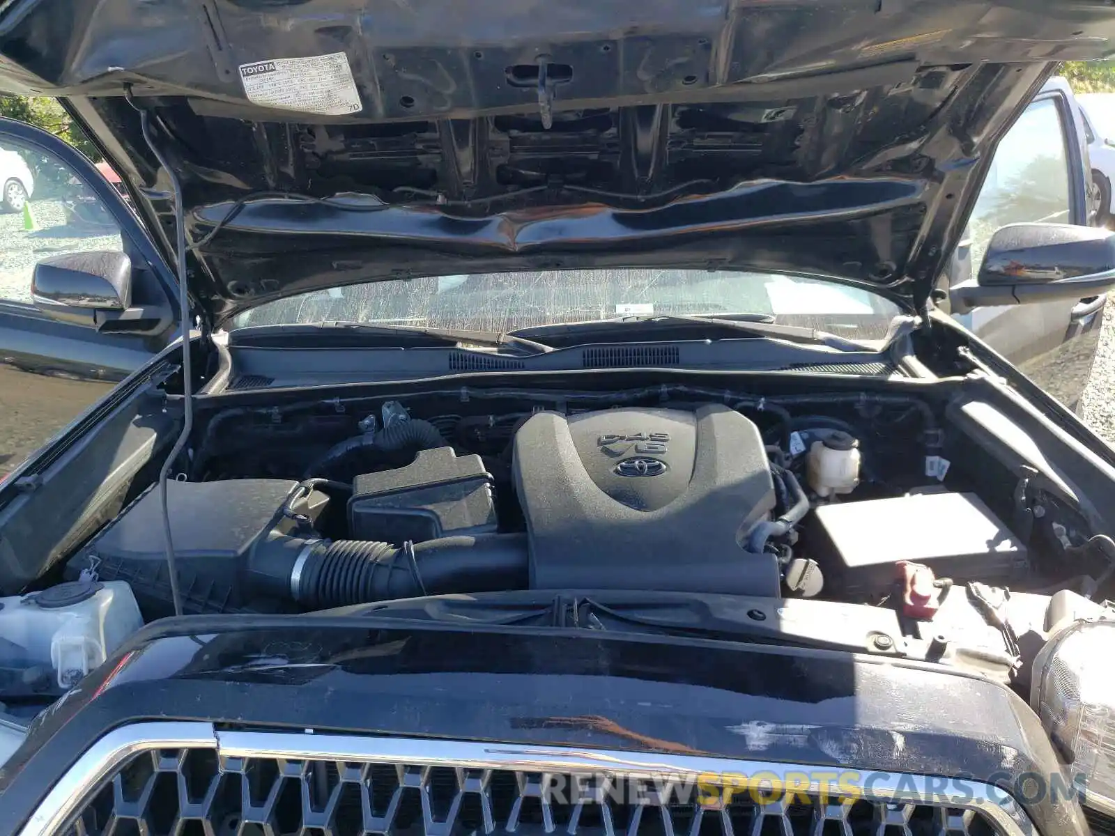 7 Photograph of a damaged car 3TMDZ5BN7KM077929 TOYOTA TACOMA 2019