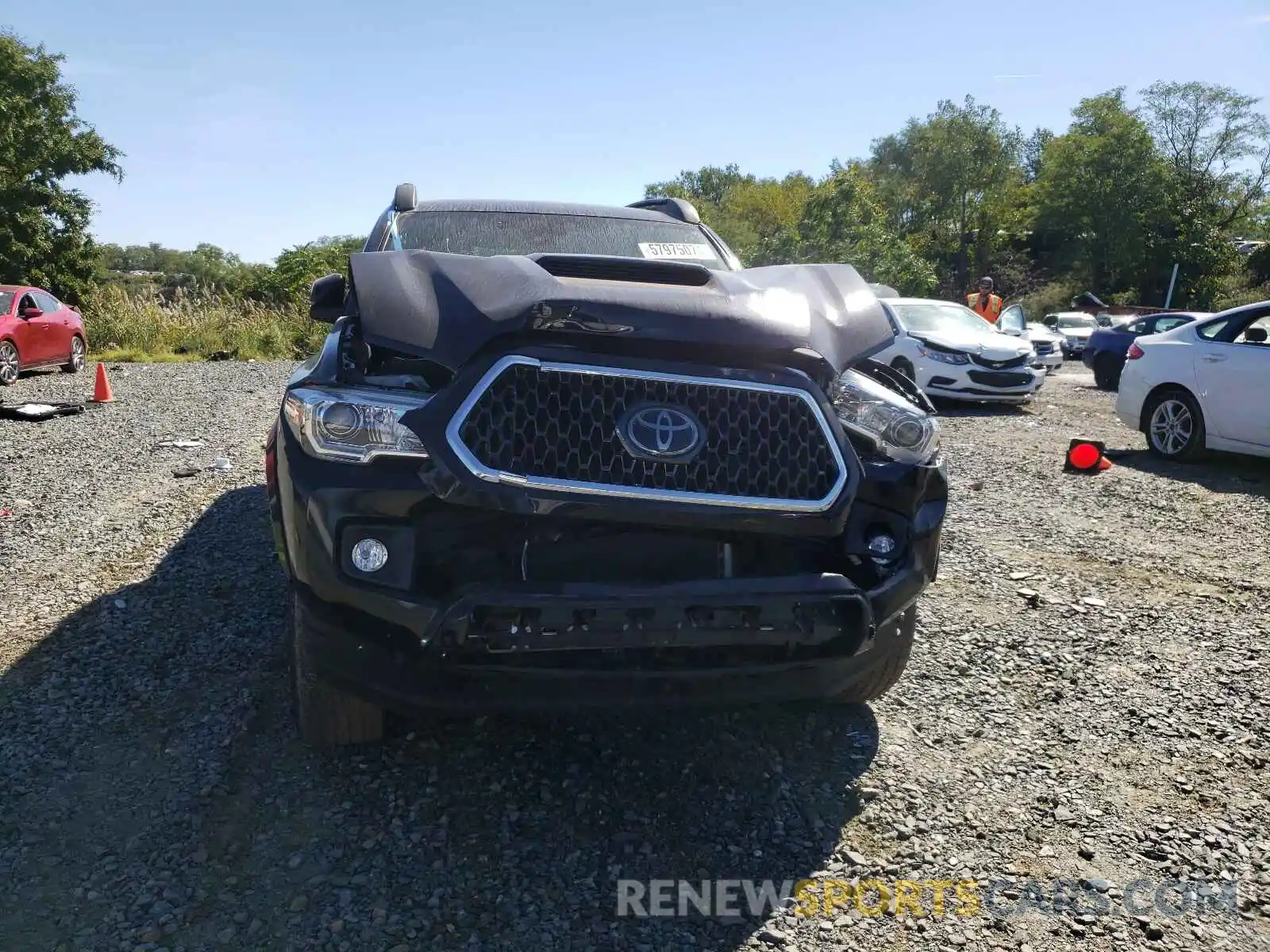 9 Photograph of a damaged car 3TMDZ5BN7KM077929 TOYOTA TACOMA 2019