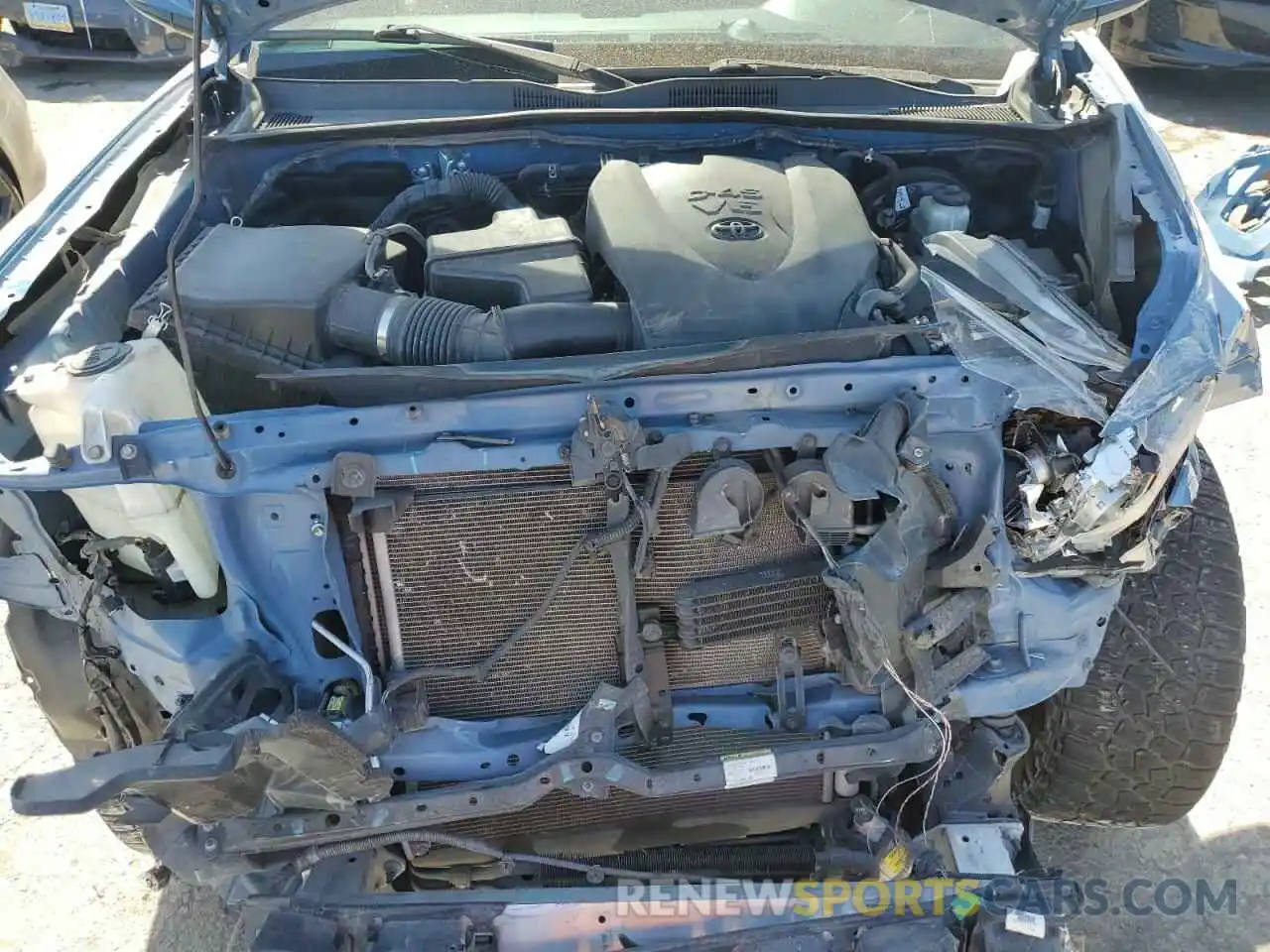 11 Photograph of a damaged car 3TMDZ5BN8KM059083 TOYOTA TACOMA 2019