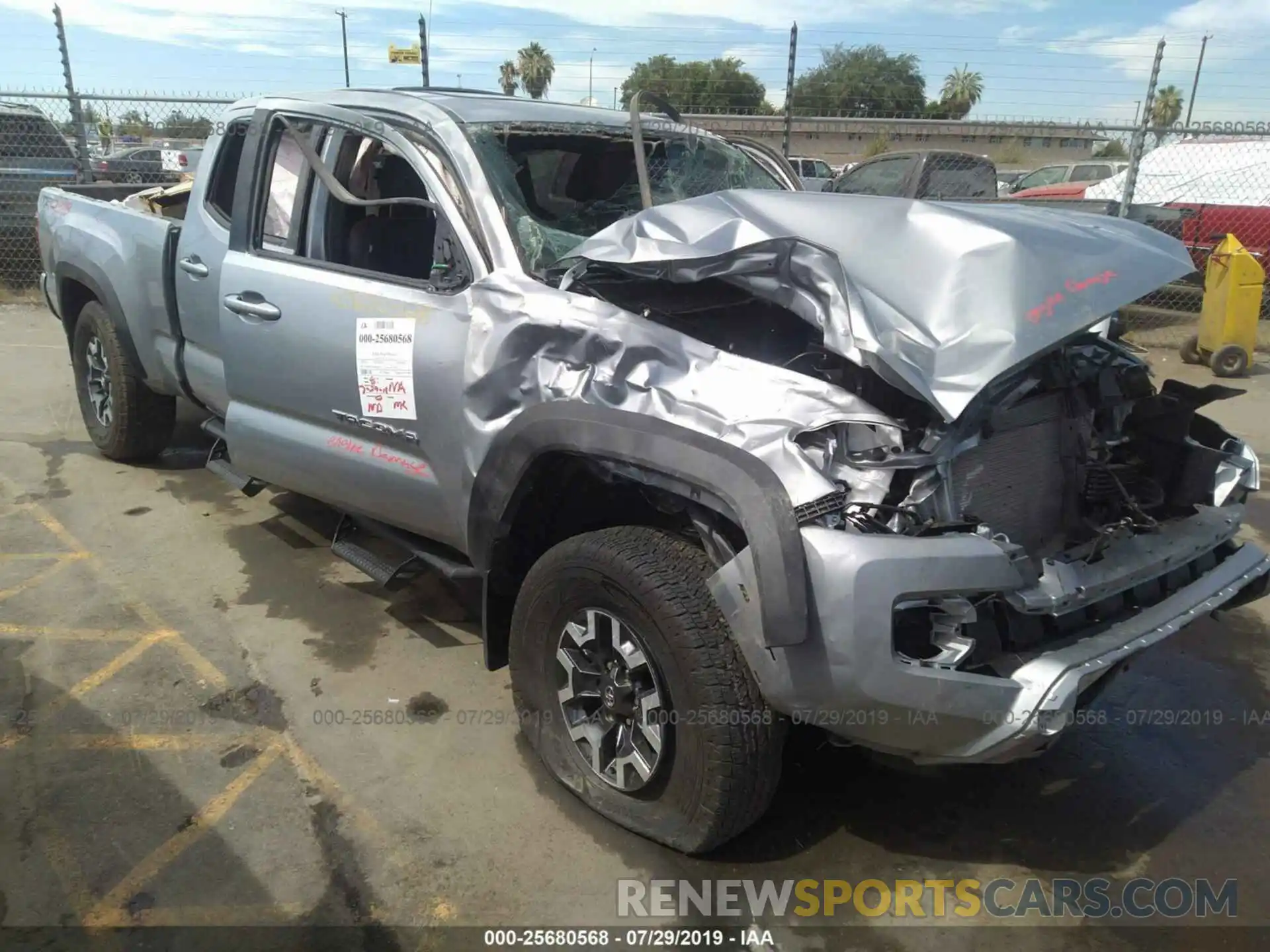 1 Photograph of a damaged car 3TMDZ5BN8KM064753 TOYOTA TACOMA 2019