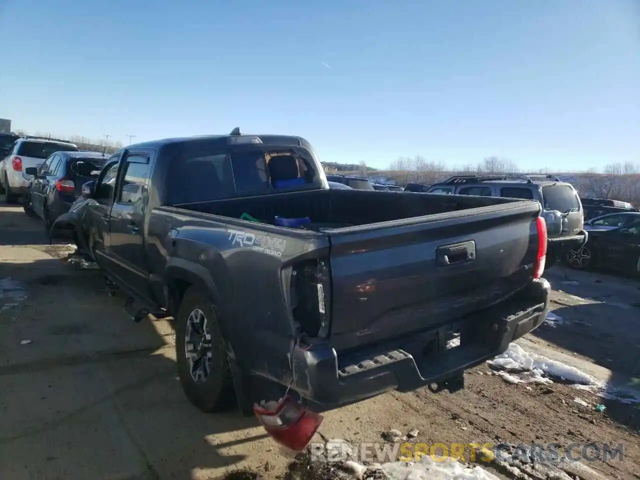 3 Photograph of a damaged car 3TMDZ5BN8KM068799 TOYOTA TACOMA 2019