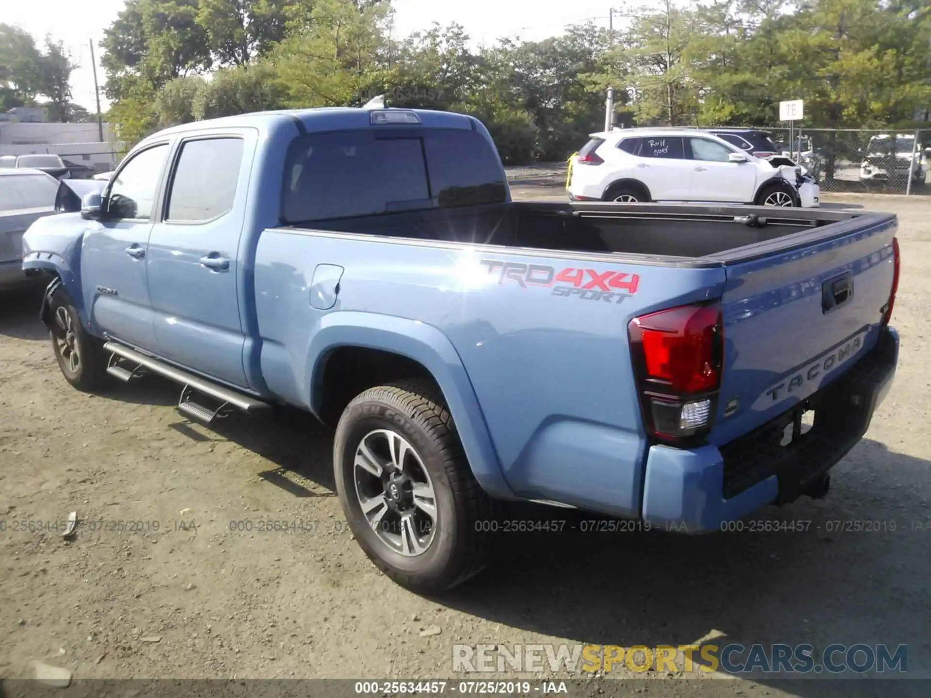 3 Photograph of a damaged car 3TMDZ5BN8KM069905 TOYOTA TACOMA 2019