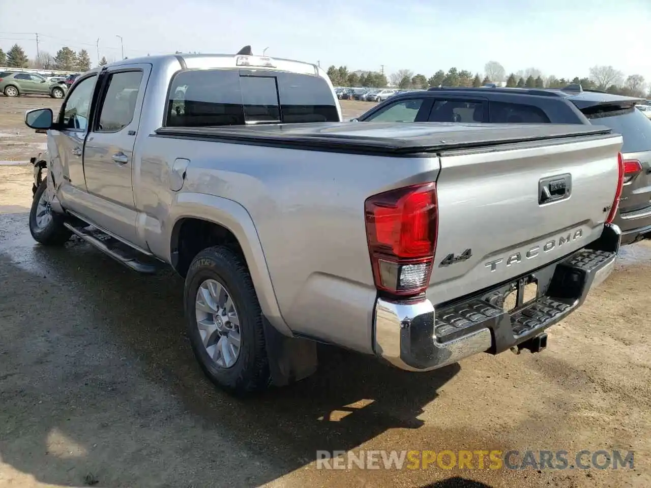 3 Photograph of a damaged car 3TMDZ5BN8KM070407 TOYOTA TACOMA 2019