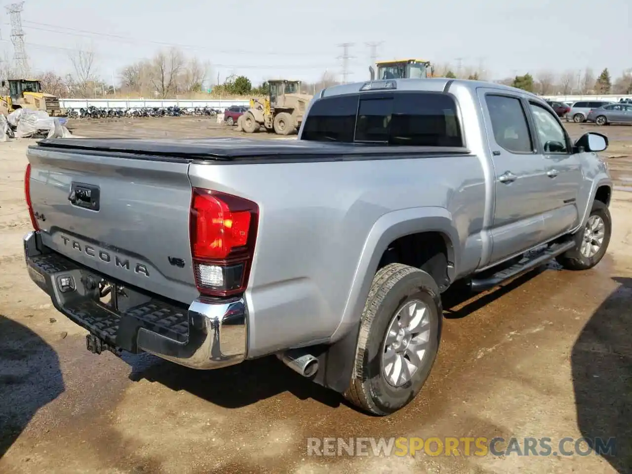 4 Photograph of a damaged car 3TMDZ5BN8KM070407 TOYOTA TACOMA 2019