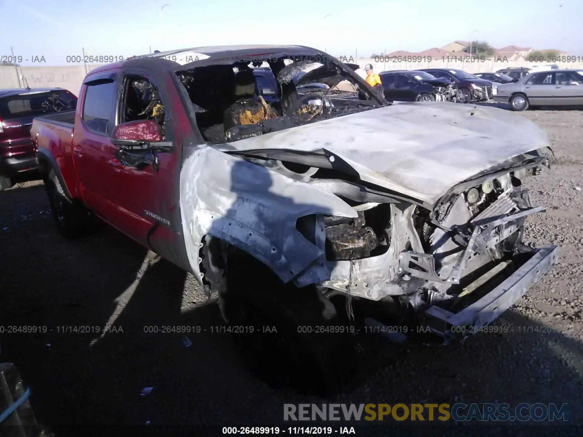 1 Photograph of a damaged car 3TMDZ5BN8KM070942 TOYOTA TACOMA 2019