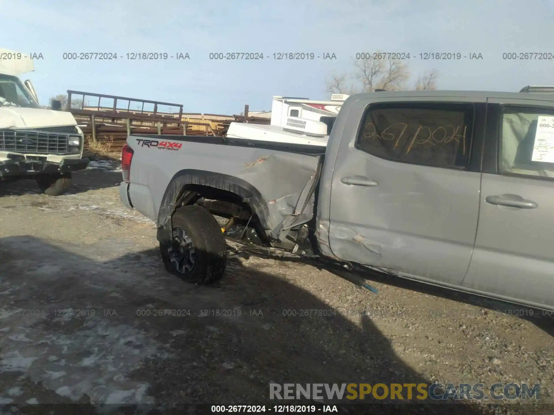 6 Photograph of a damaged car 3TMDZ5BN8KM074439 TOYOTA TACOMA 2019