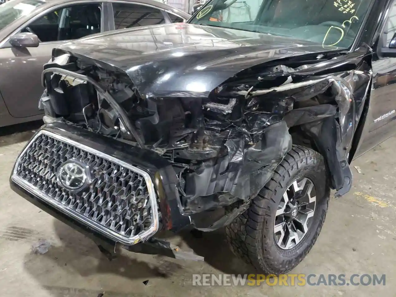 9 Photograph of a damaged car 3TMDZ5BN9KM056757 TOYOTA TACOMA 2019