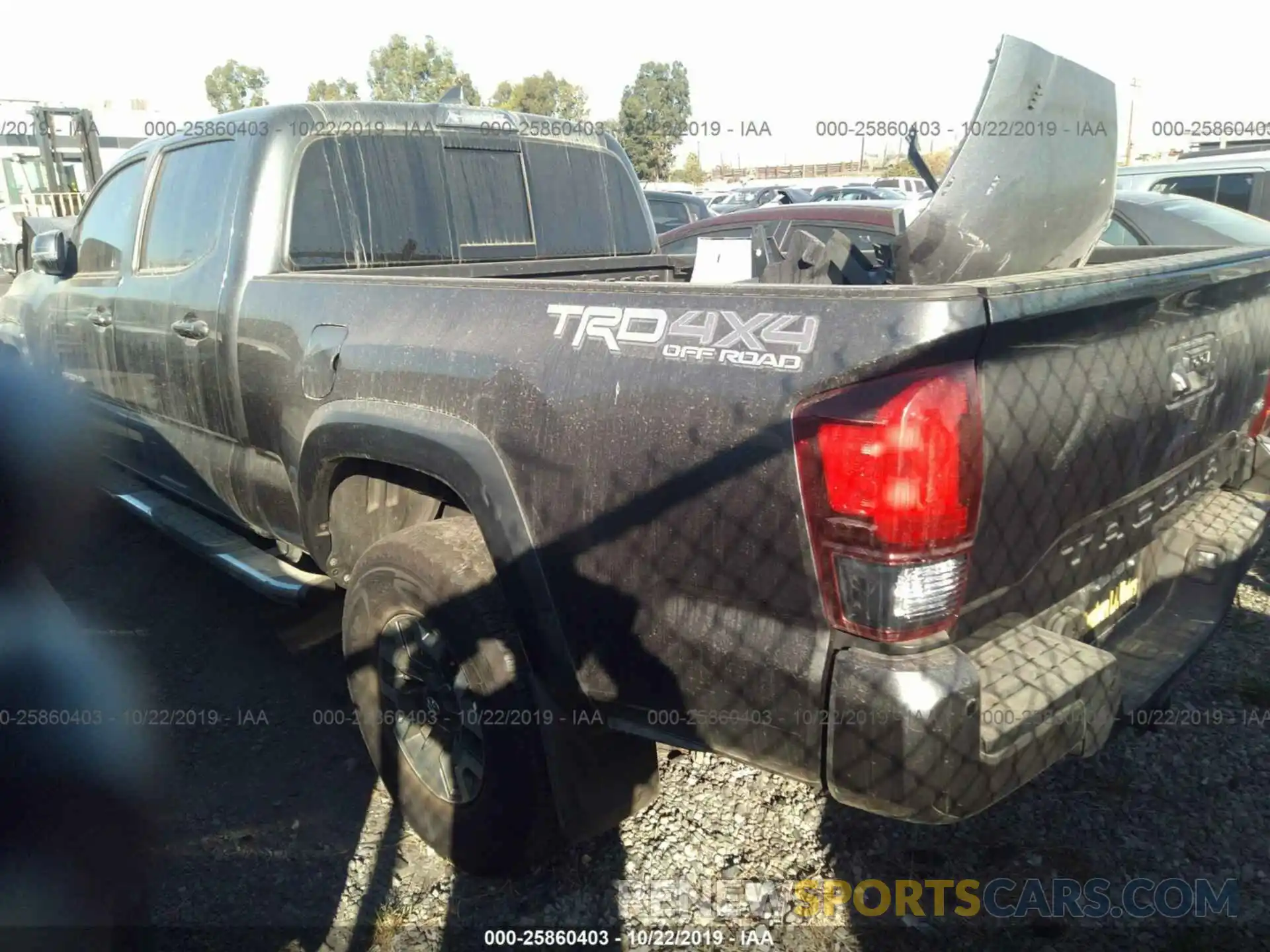 3 Photograph of a damaged car 3TMDZ5BN9KM058282 TOYOTA TACOMA 2019