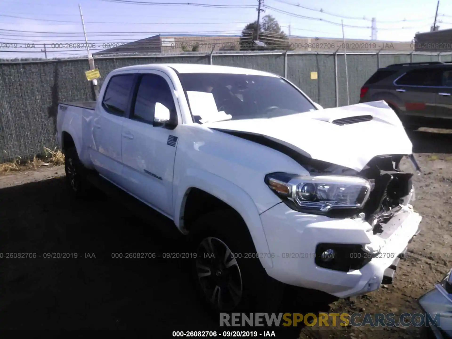 1 Photograph of a damaged car 3TMDZ5BN9KM062283 TOYOTA TACOMA 2019