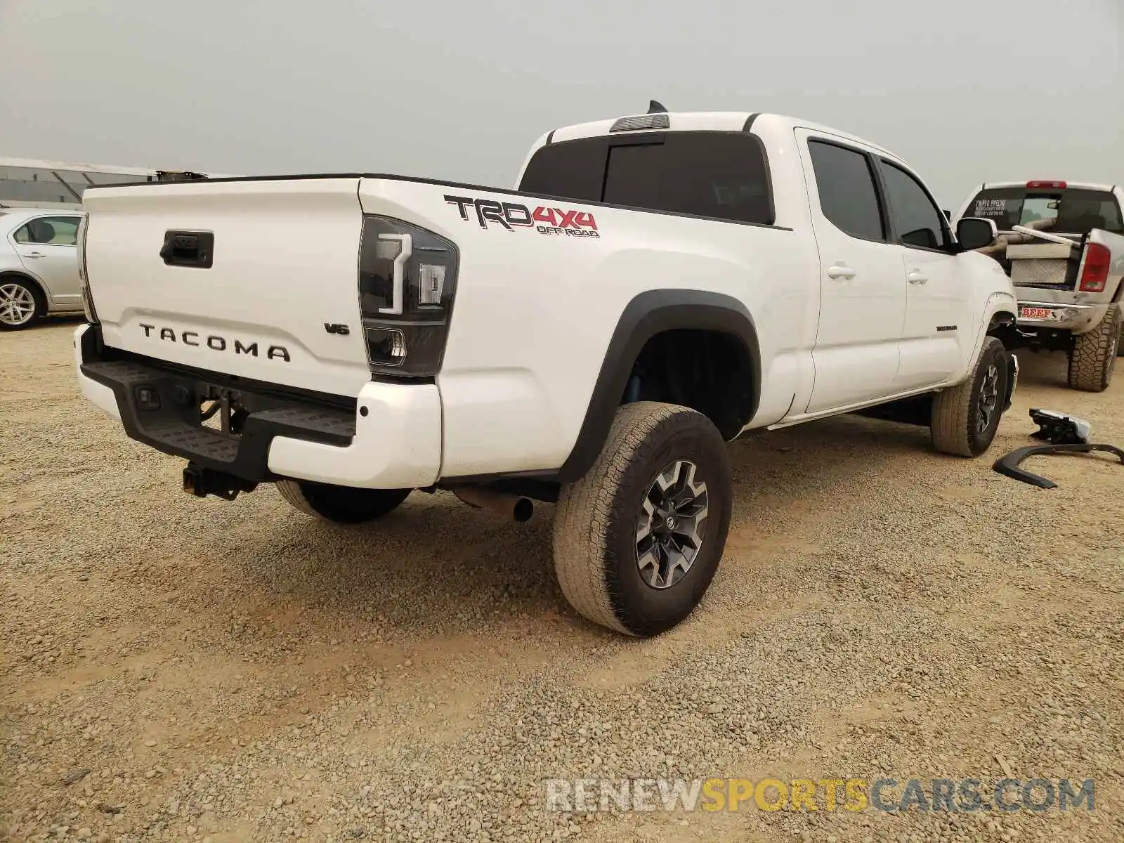 4 Photograph of a damaged car 3TMDZ5BN9KM062977 TOYOTA TACOMA 2019