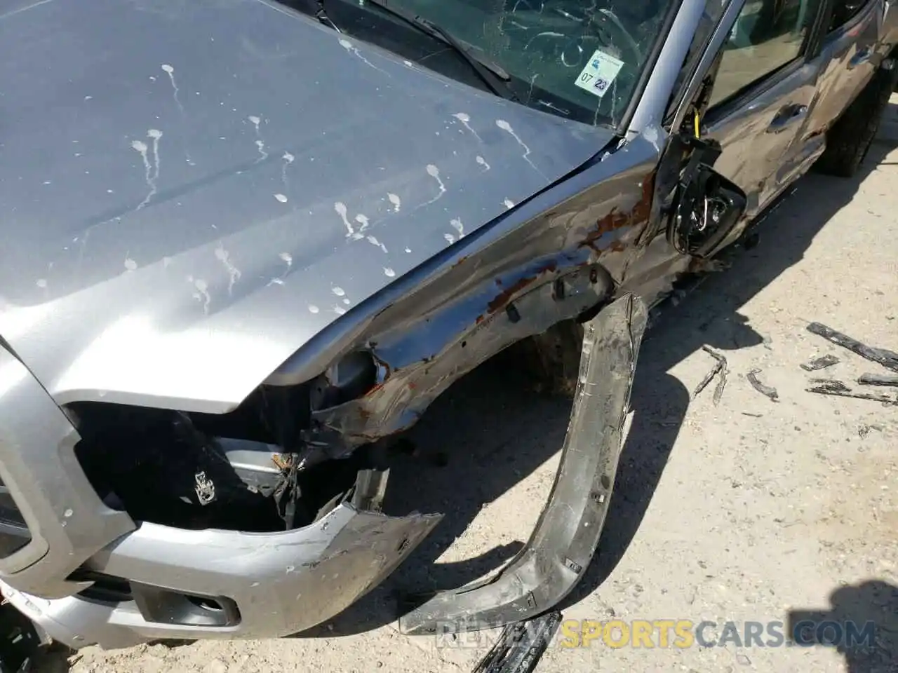 9 Photograph of a damaged car 3TMDZ5BN9KM064485 TOYOTA TACOMA 2019