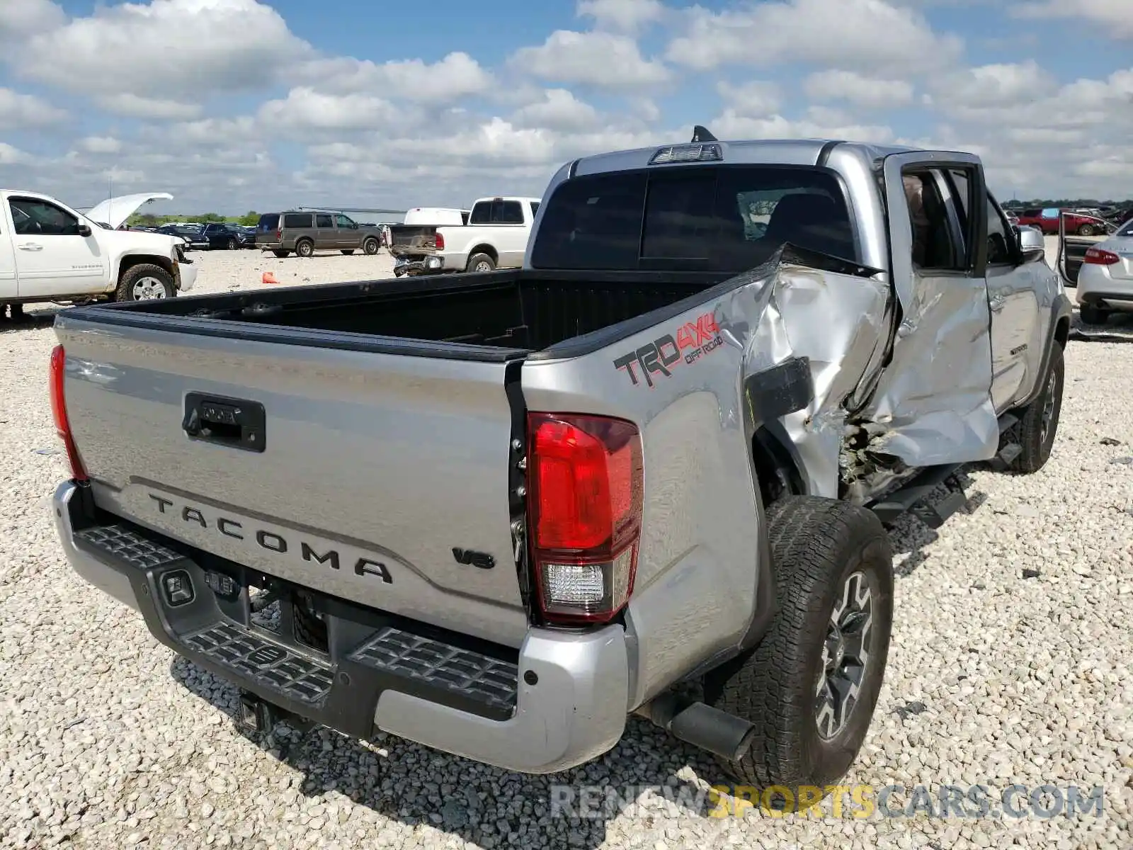 4 Photograph of a damaged car 3TMDZ5BN9KM066107 TOYOTA TACOMA 2019