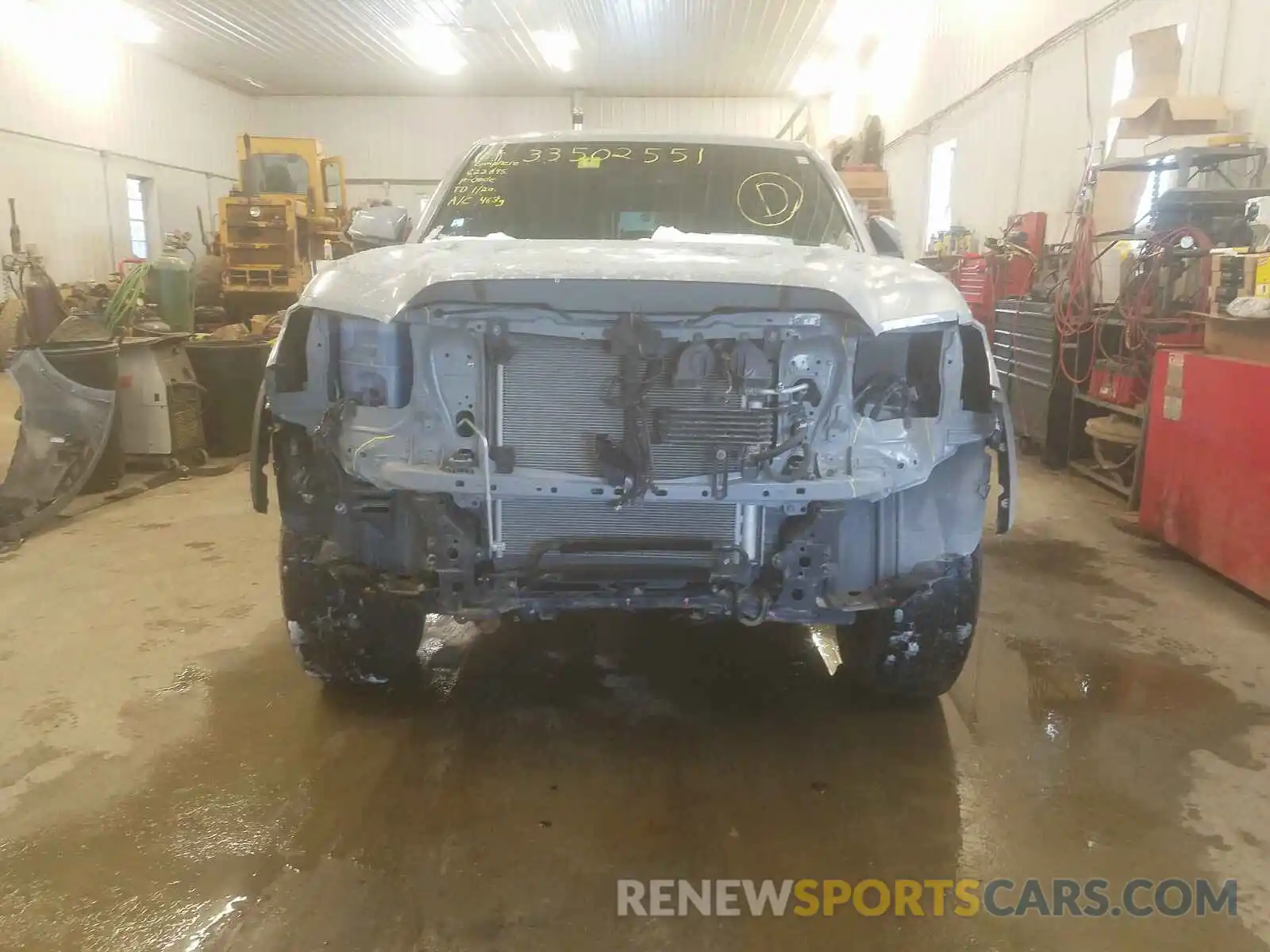 9 Photograph of a damaged car 3TMDZ5BN9KM066334 TOYOTA TACOMA 2019