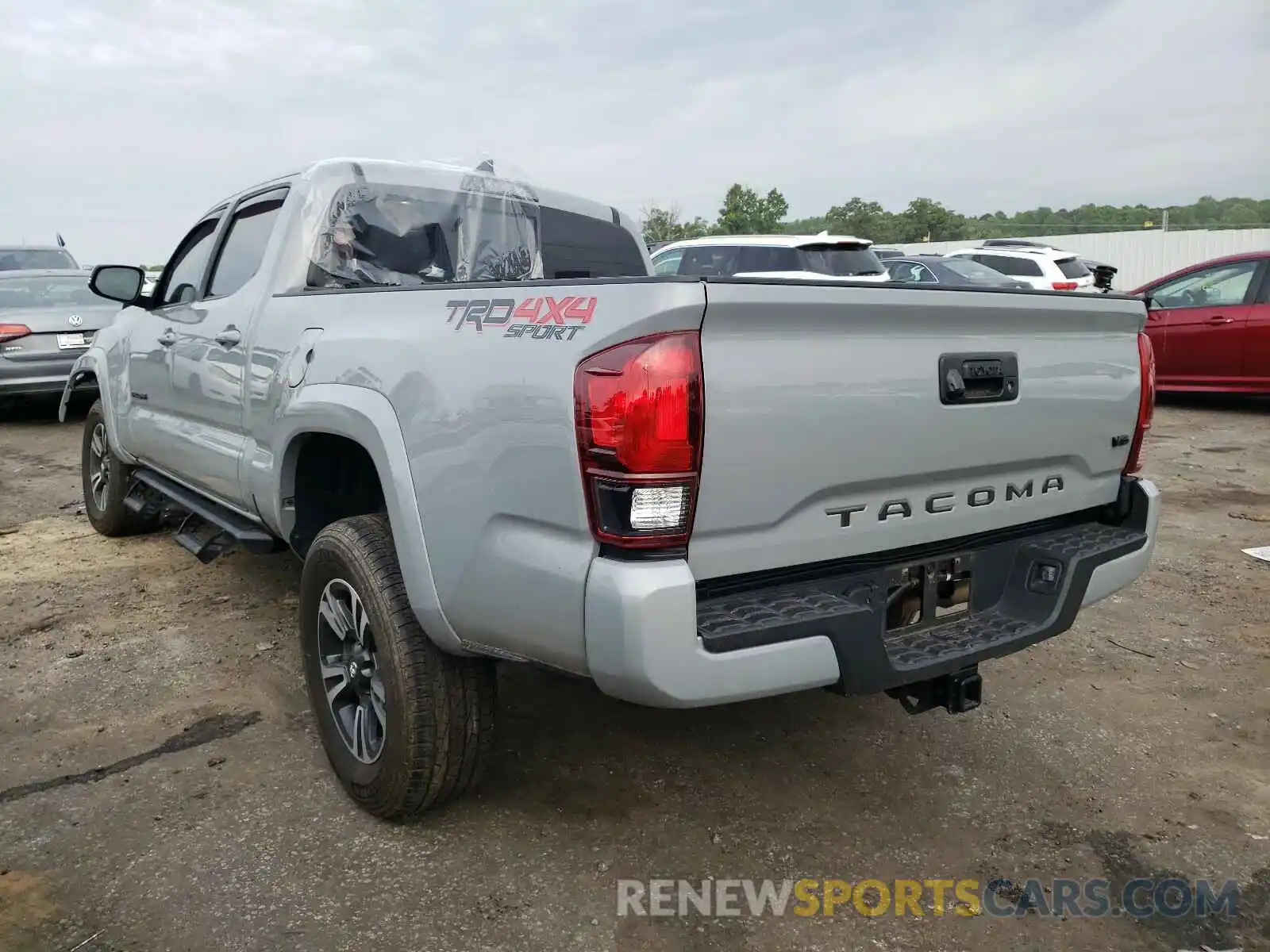 3 Photograph of a damaged car 3TMDZ5BN9KM070898 TOYOTA TACOMA 2019