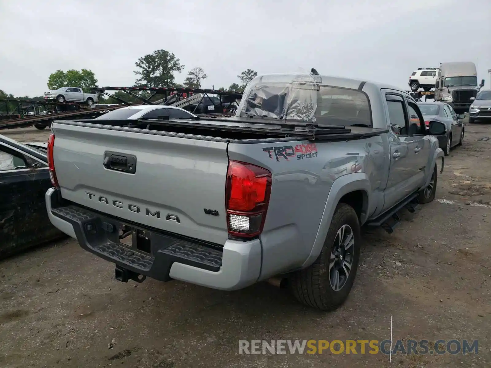 4 Photograph of a damaged car 3TMDZ5BN9KM070898 TOYOTA TACOMA 2019