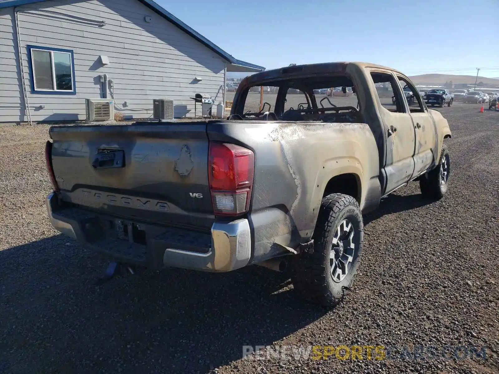 4 Photograph of a damaged car 3TMDZ5BN9KM071999 TOYOTA TACOMA 2019