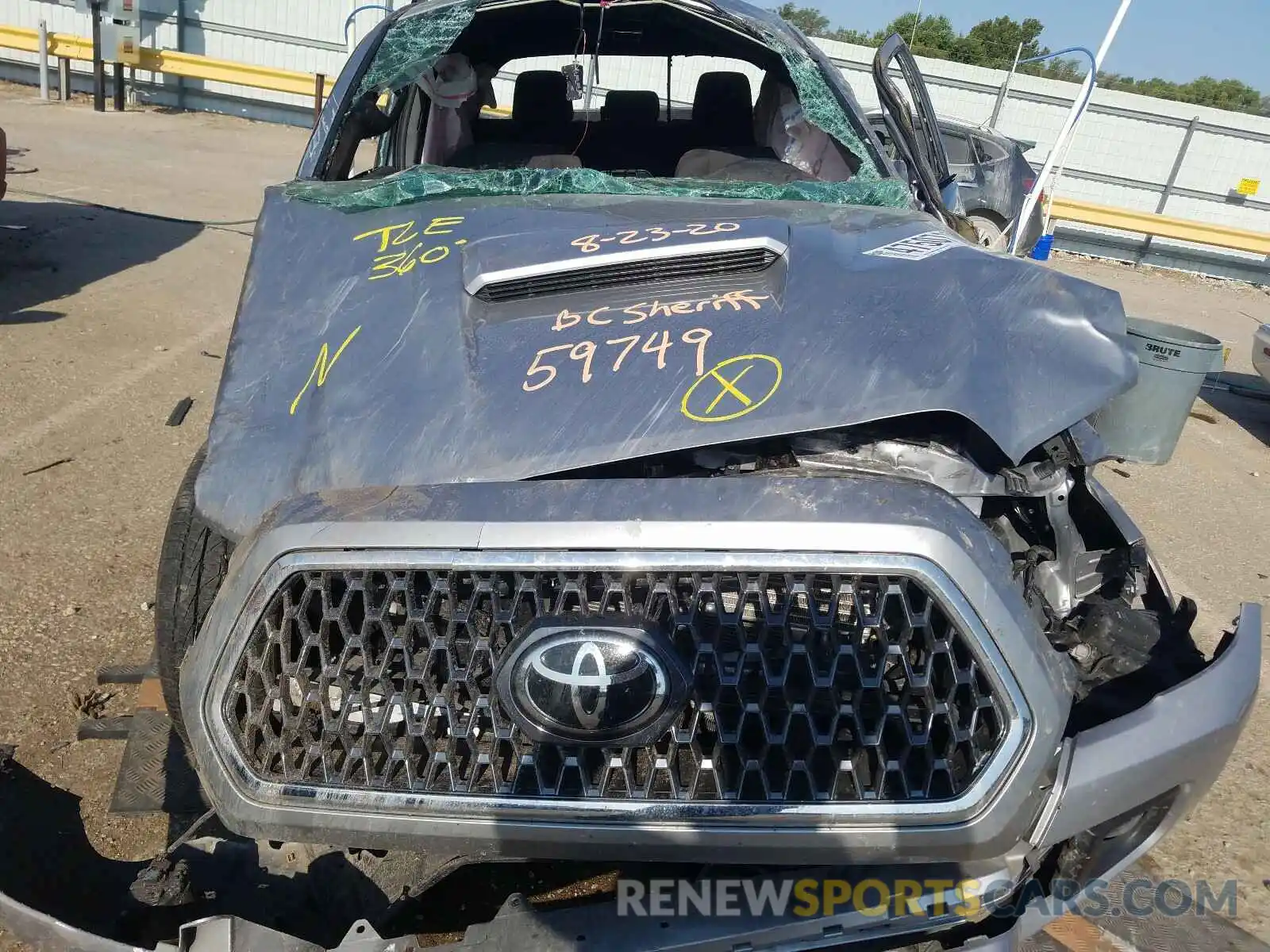 7 Photograph of a damaged car 3TMDZ5BN9KM073221 TOYOTA TACOMA 2019