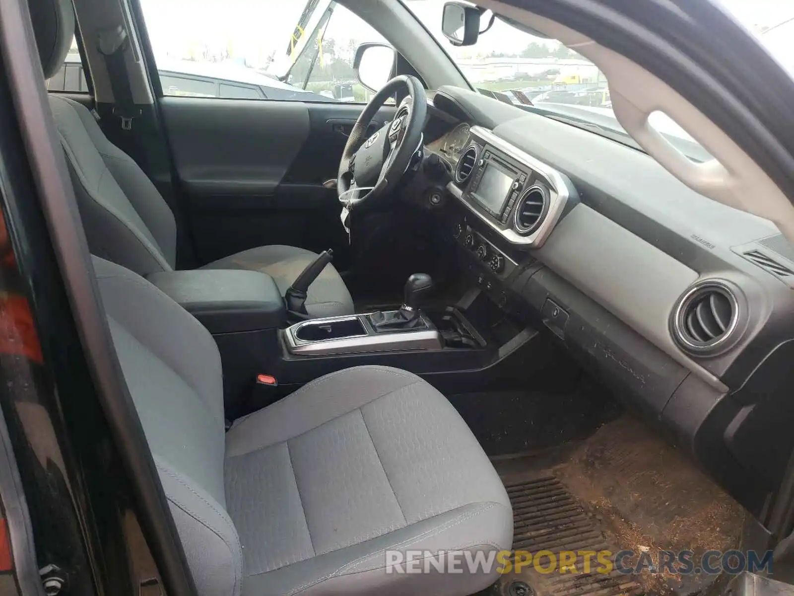 5 Photograph of a damaged car 3TMDZ5BN9KM078130 TOYOTA TACOMA 2019