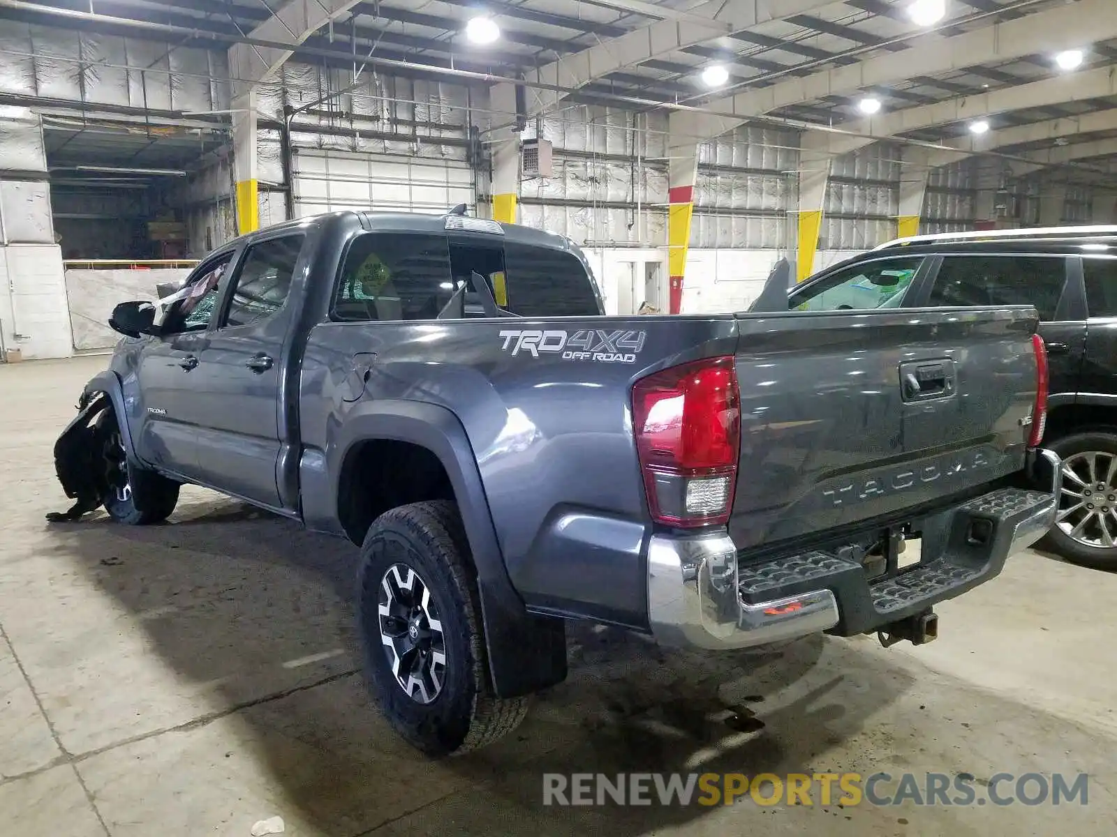 3 Photograph of a damaged car 3TMDZ5BN9KM078452 TOYOTA TACOMA 2019