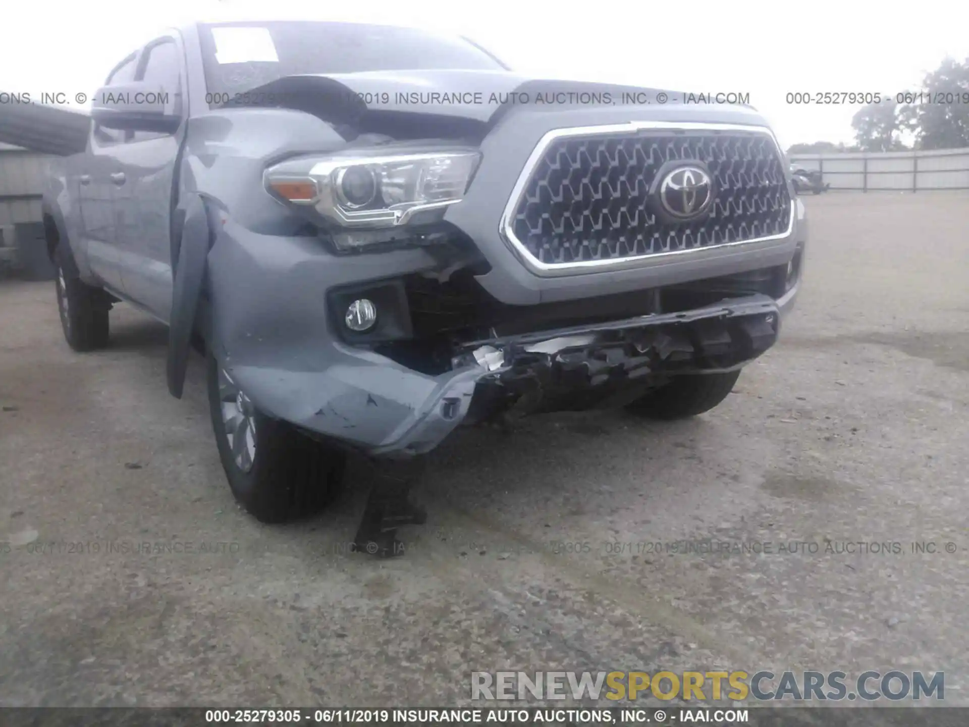 6 Photograph of a damaged car 3TMDZ5BNXKM059294 TOYOTA TACOMA 2019