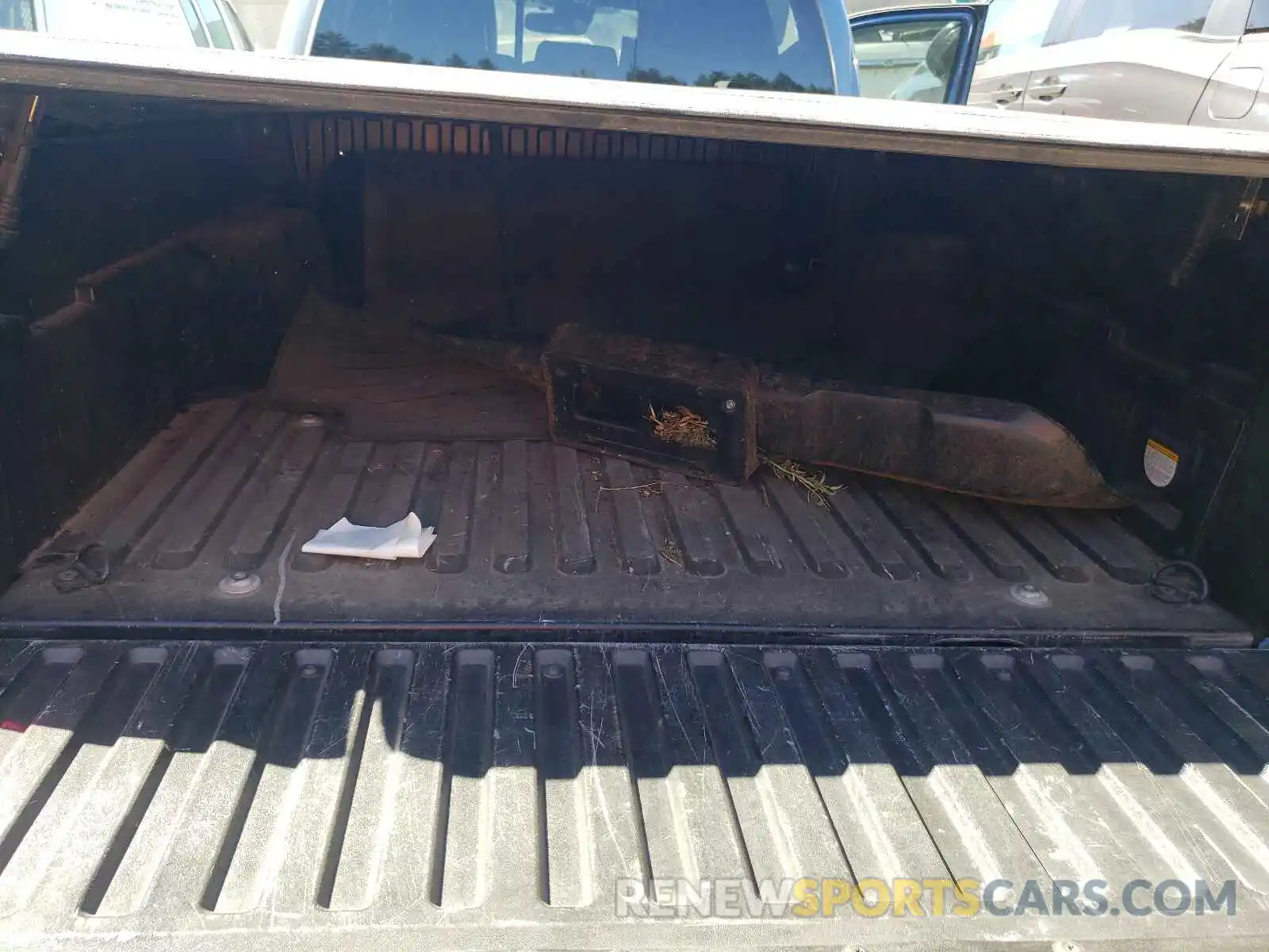 9 Photograph of a damaged car 3TMDZ5BNXKM061790 TOYOTA TACOMA 2019