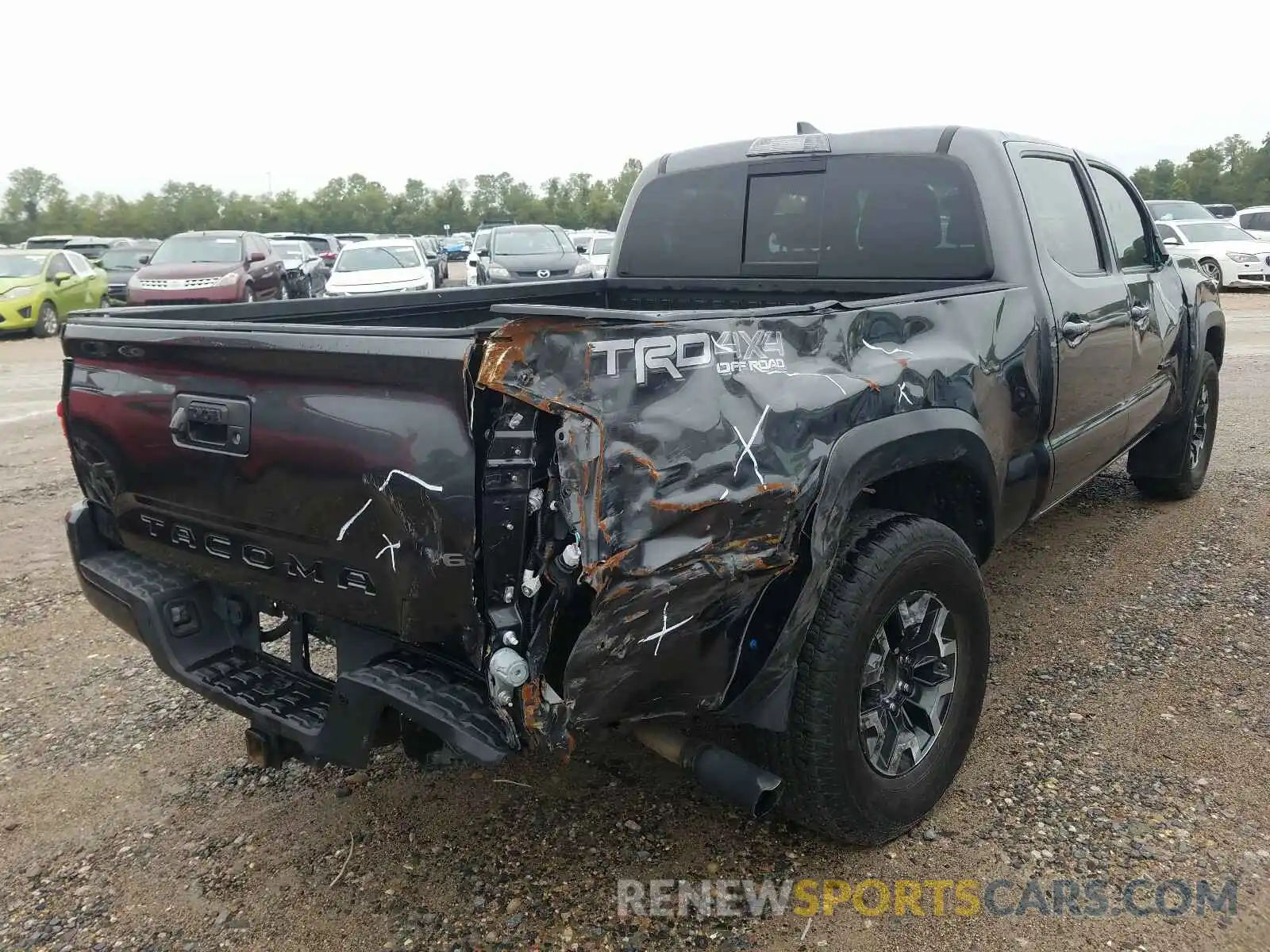 4 Photograph of a damaged car 3TMDZ5BNXKM063541 TOYOTA TACOMA 2019