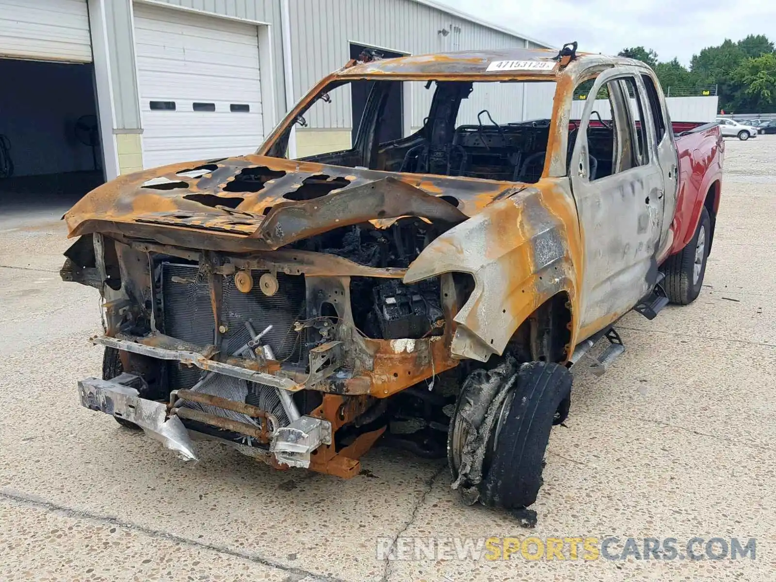 2 Photograph of a damaged car 3TMDZ5BNXKM065001 TOYOTA TACOMA 2019