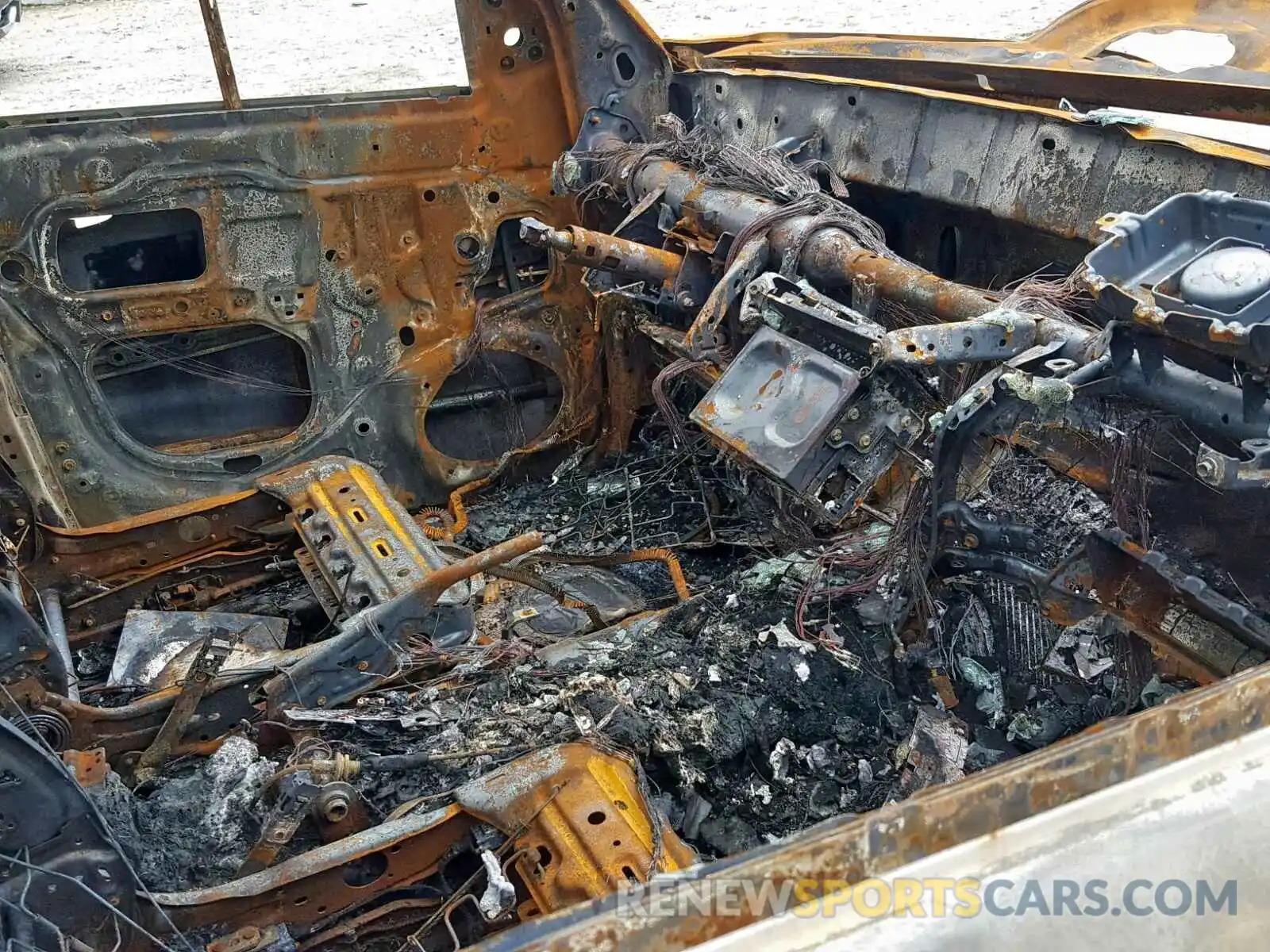 5 Photograph of a damaged car 3TMDZ5BNXKM065001 TOYOTA TACOMA 2019