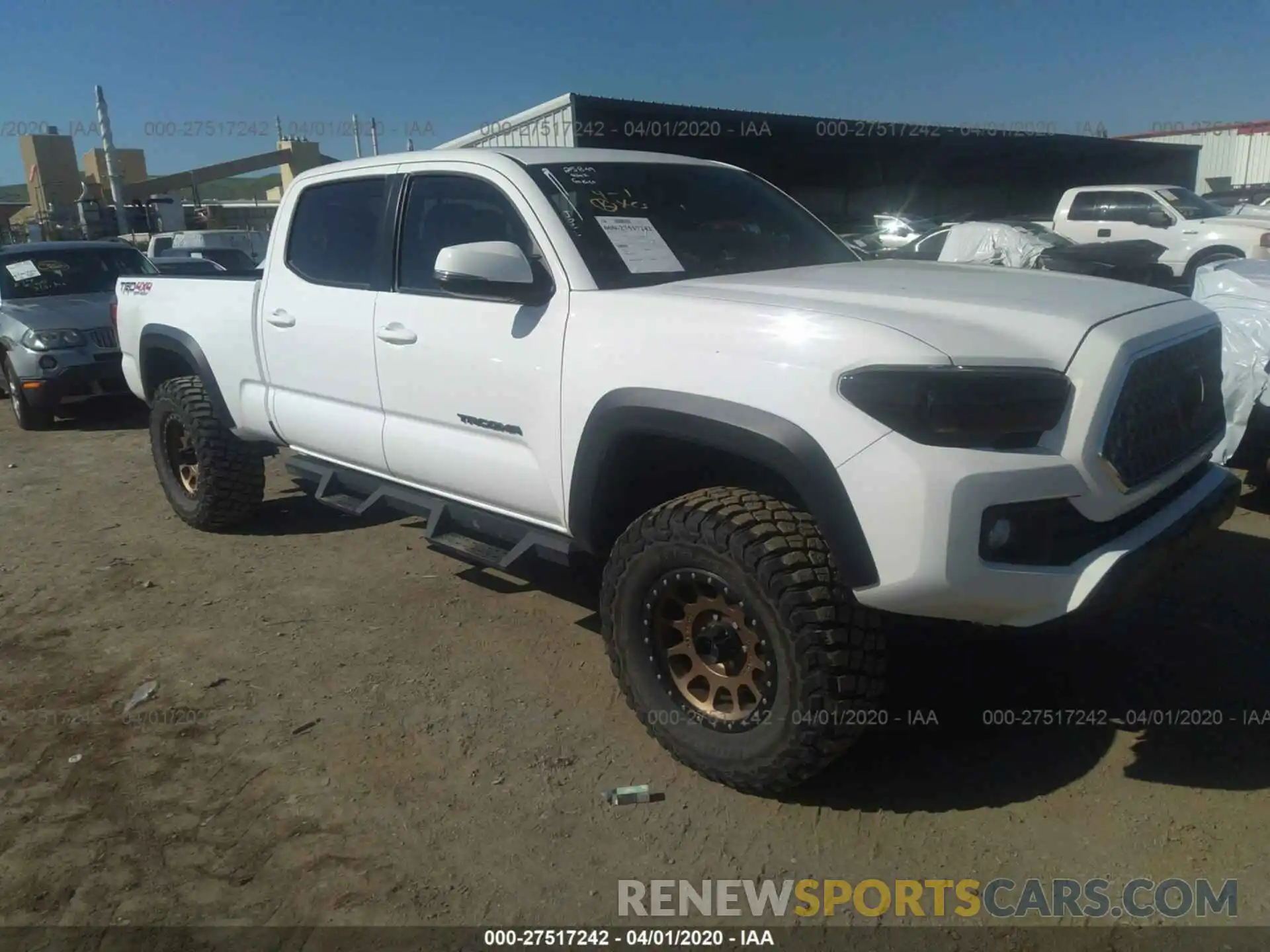 1 Photograph of a damaged car 3TMDZ5BNXKM070649 TOYOTA TACOMA 2019