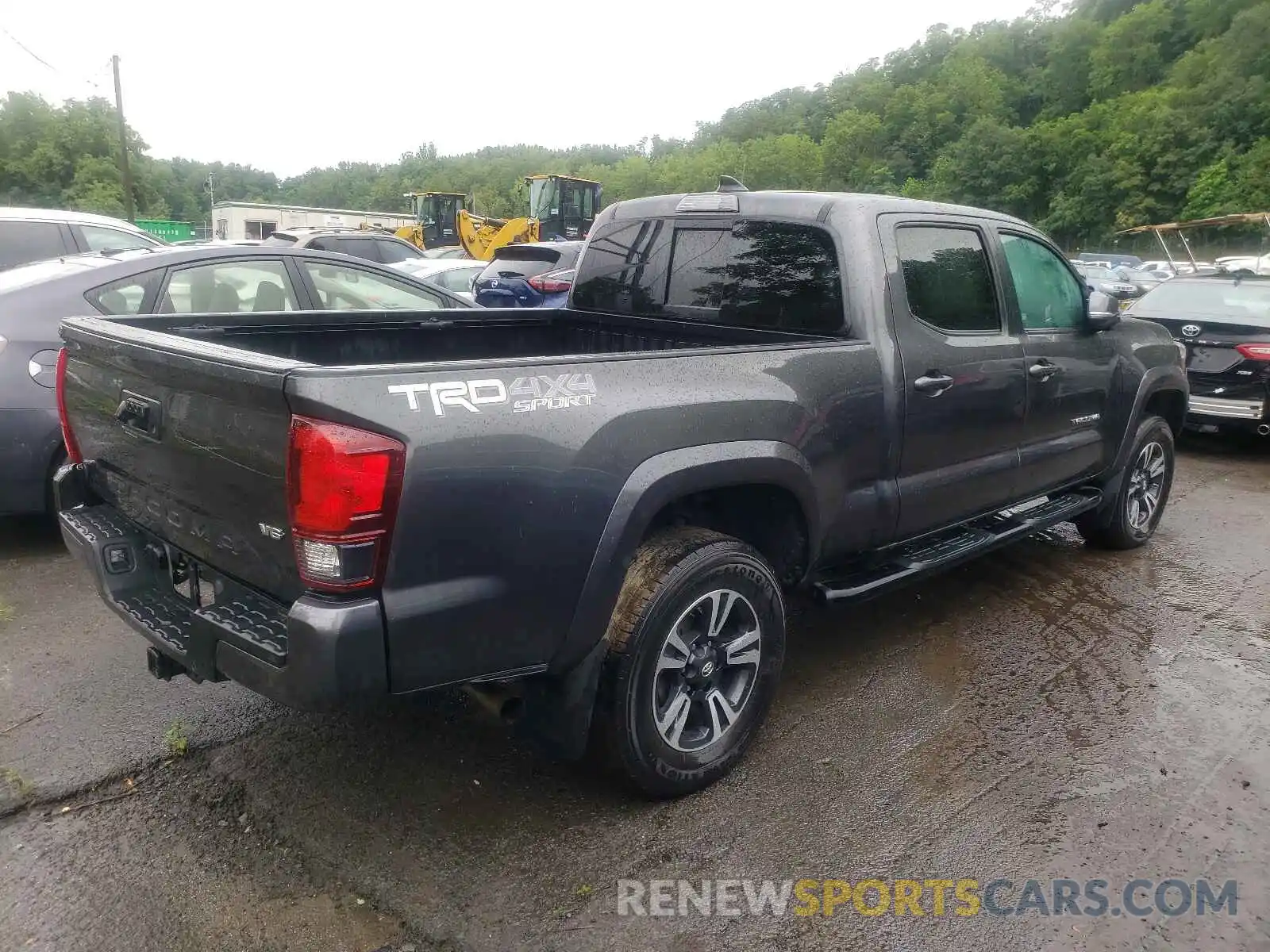 4 Photograph of a damaged car 3TMDZ5BNXKM071445 TOYOTA TACOMA 2019